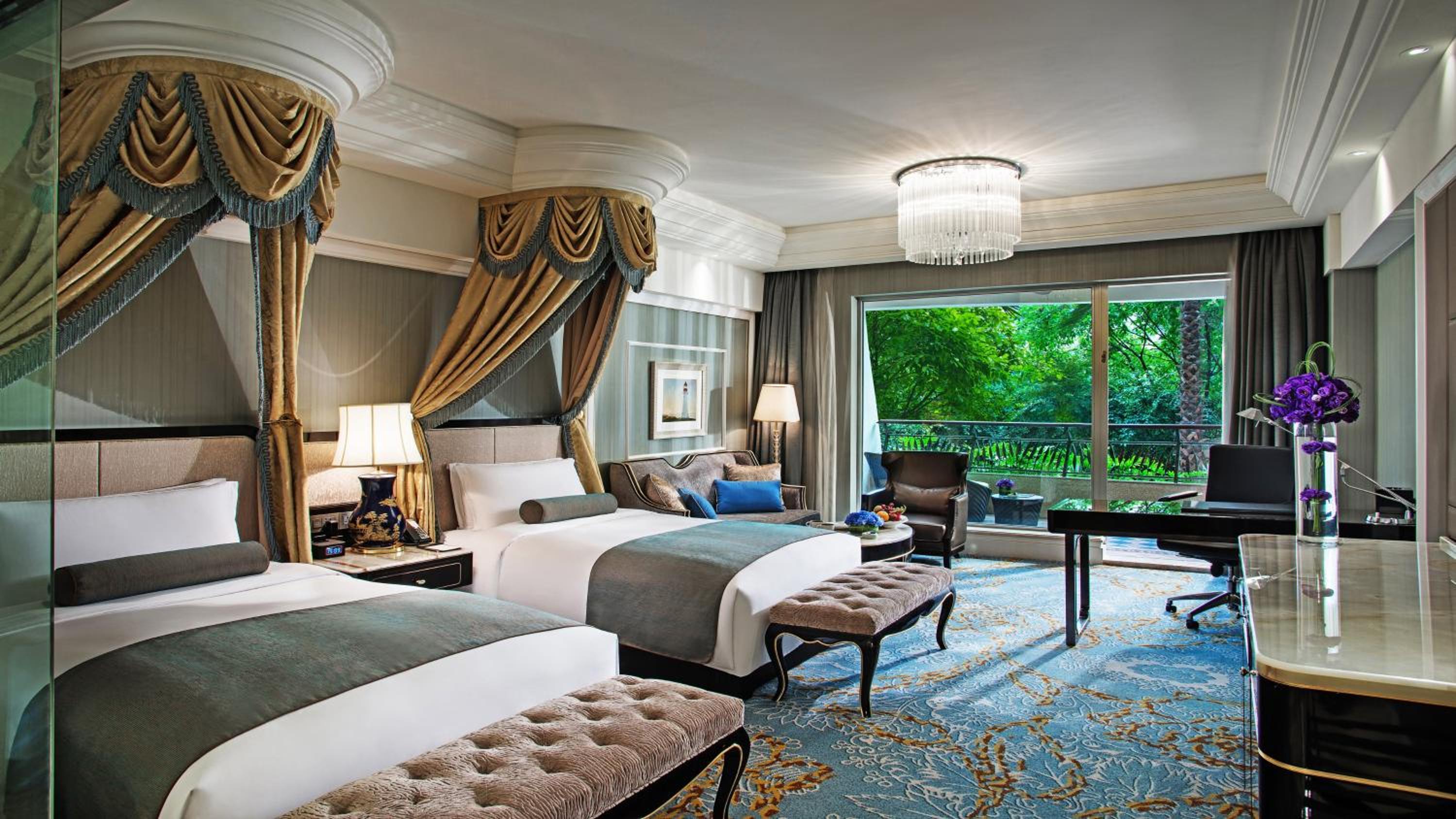 Premium Room