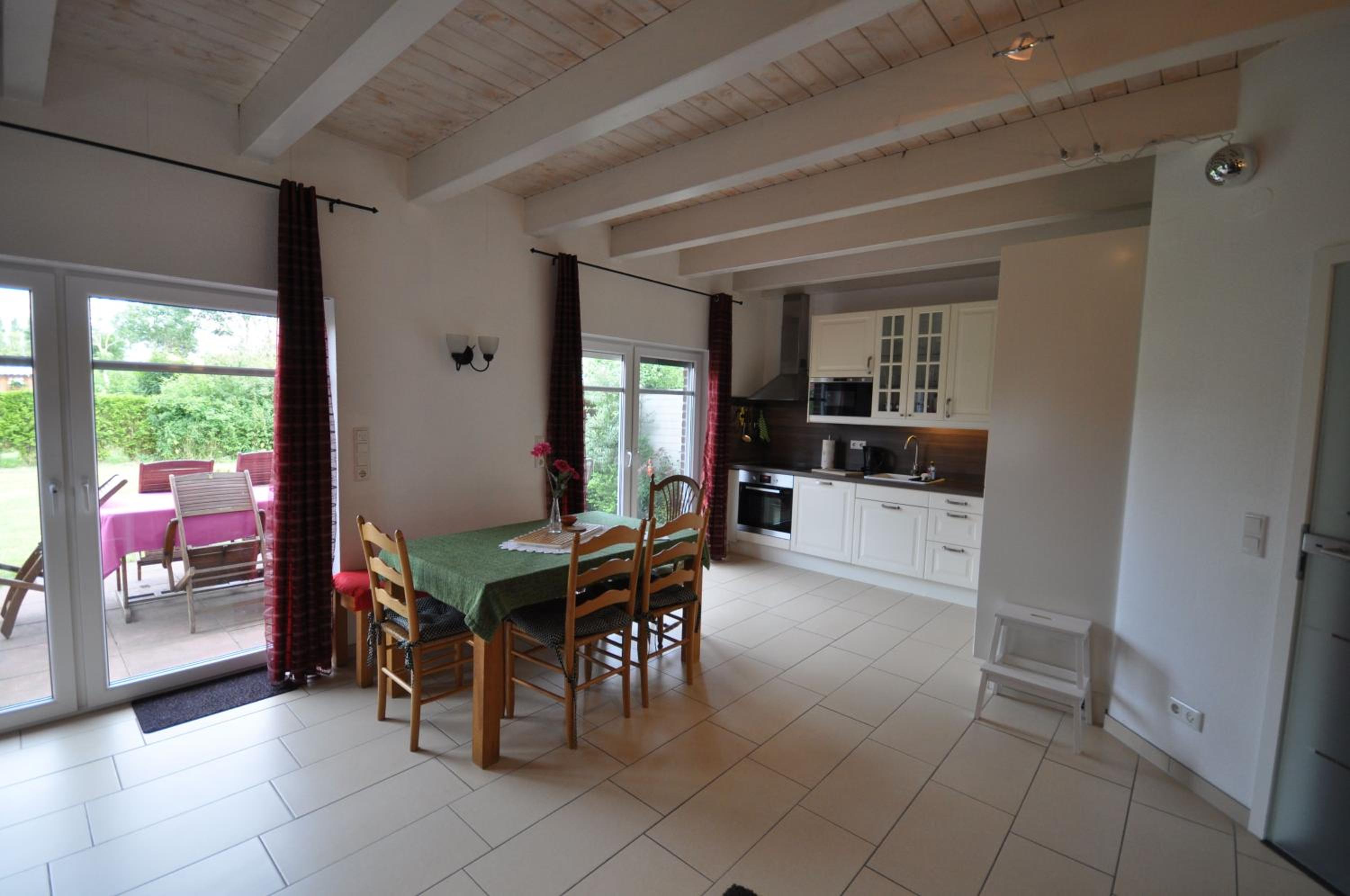 Two-Bedroom Apartment with Terrace photo 2