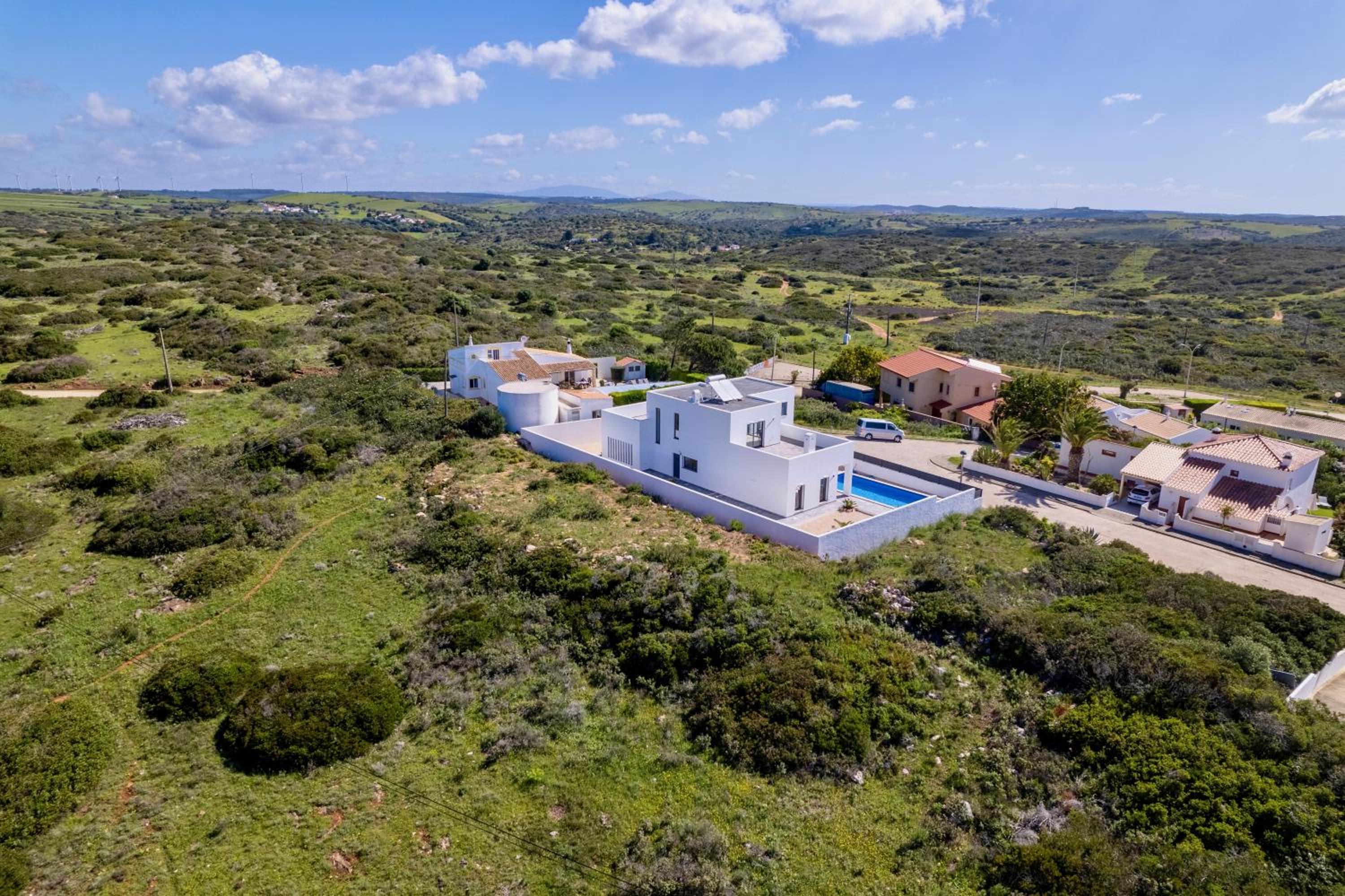 Three-Bedroom Villa photo 2