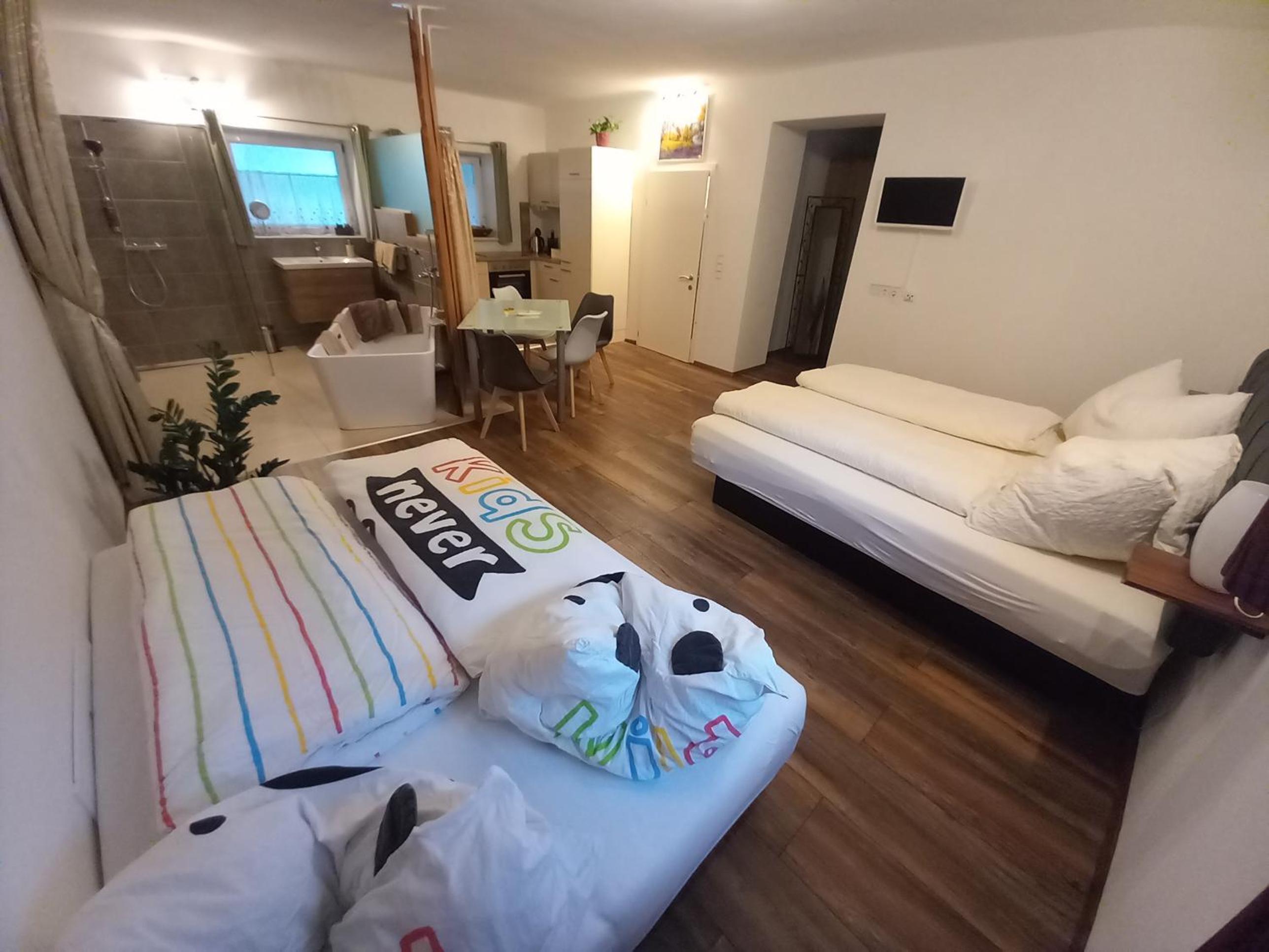 Apartment - Photo 17