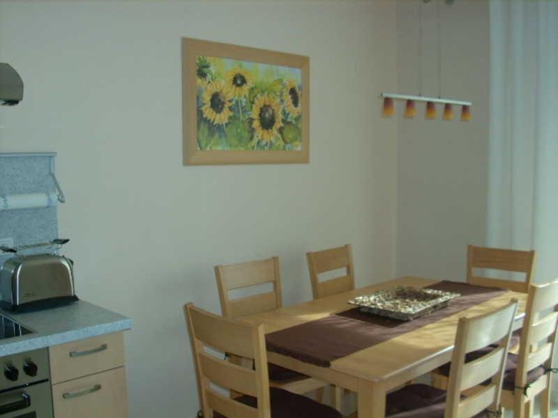 Three-Bedroom Apartment with Terrace photo 3