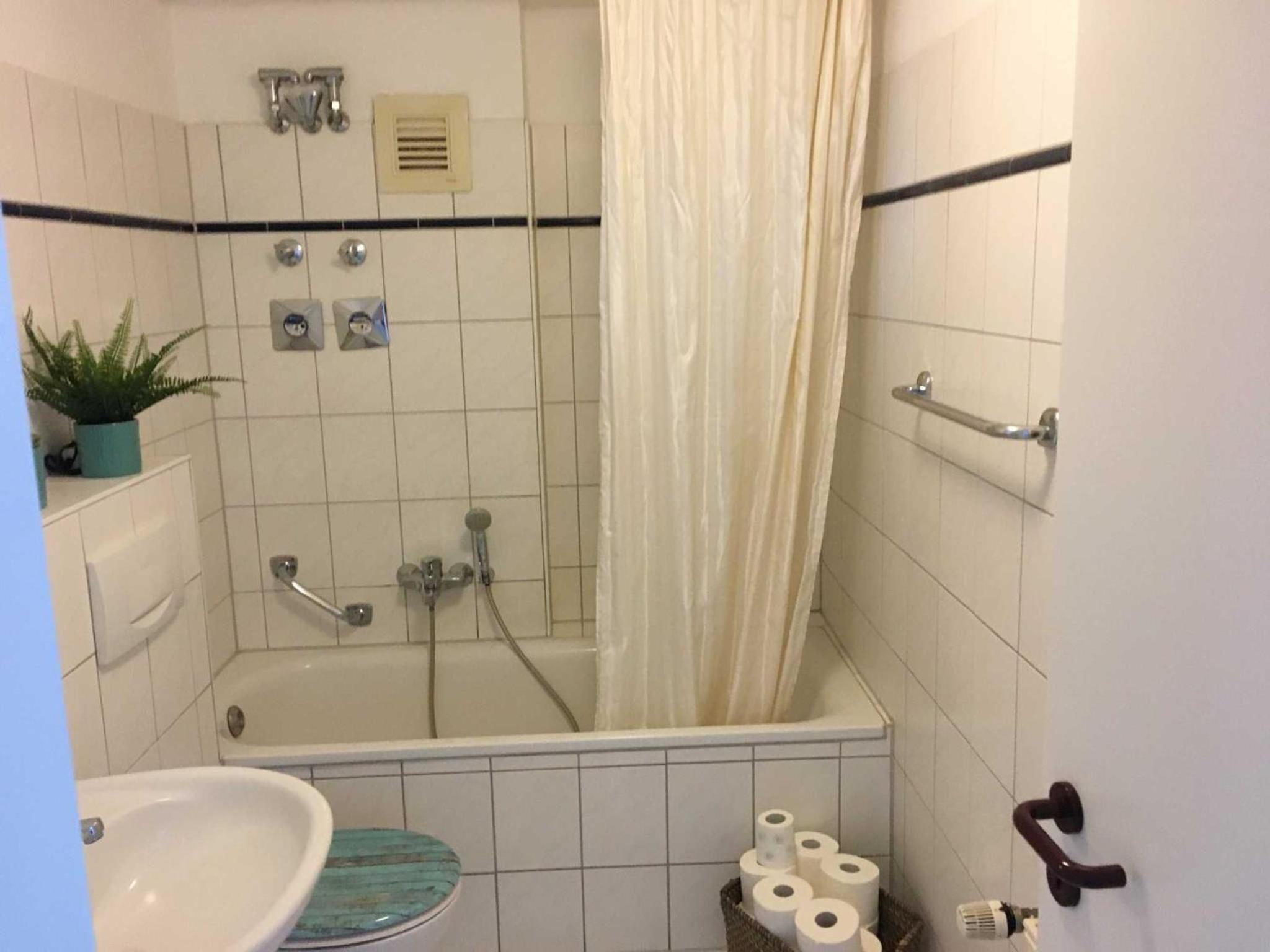 One-Bedroom House photo 2