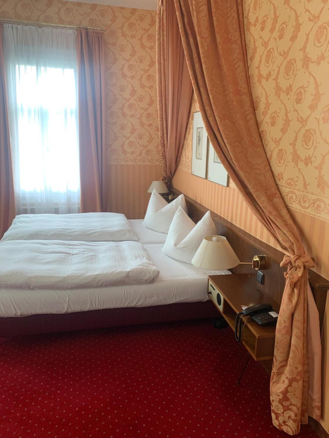 Suite - Photo 2