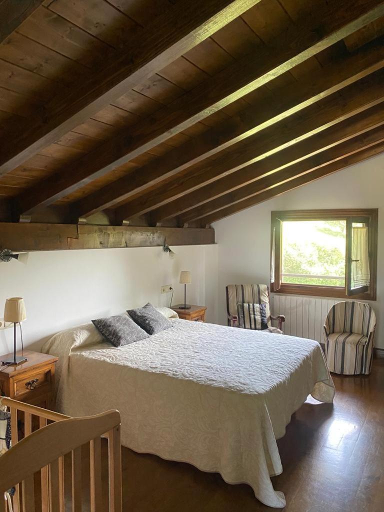 Four-Bedroom House photo 3