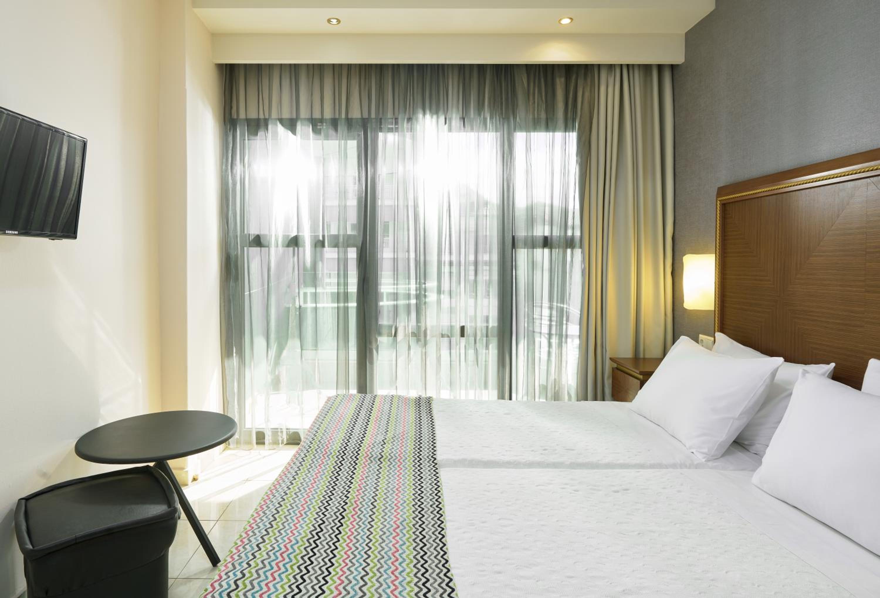 Economy Double Room photo 2