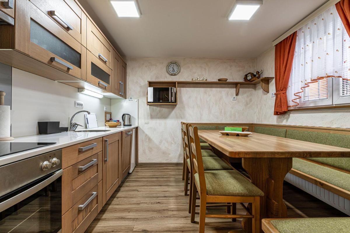 One-Bedroom House photo 2