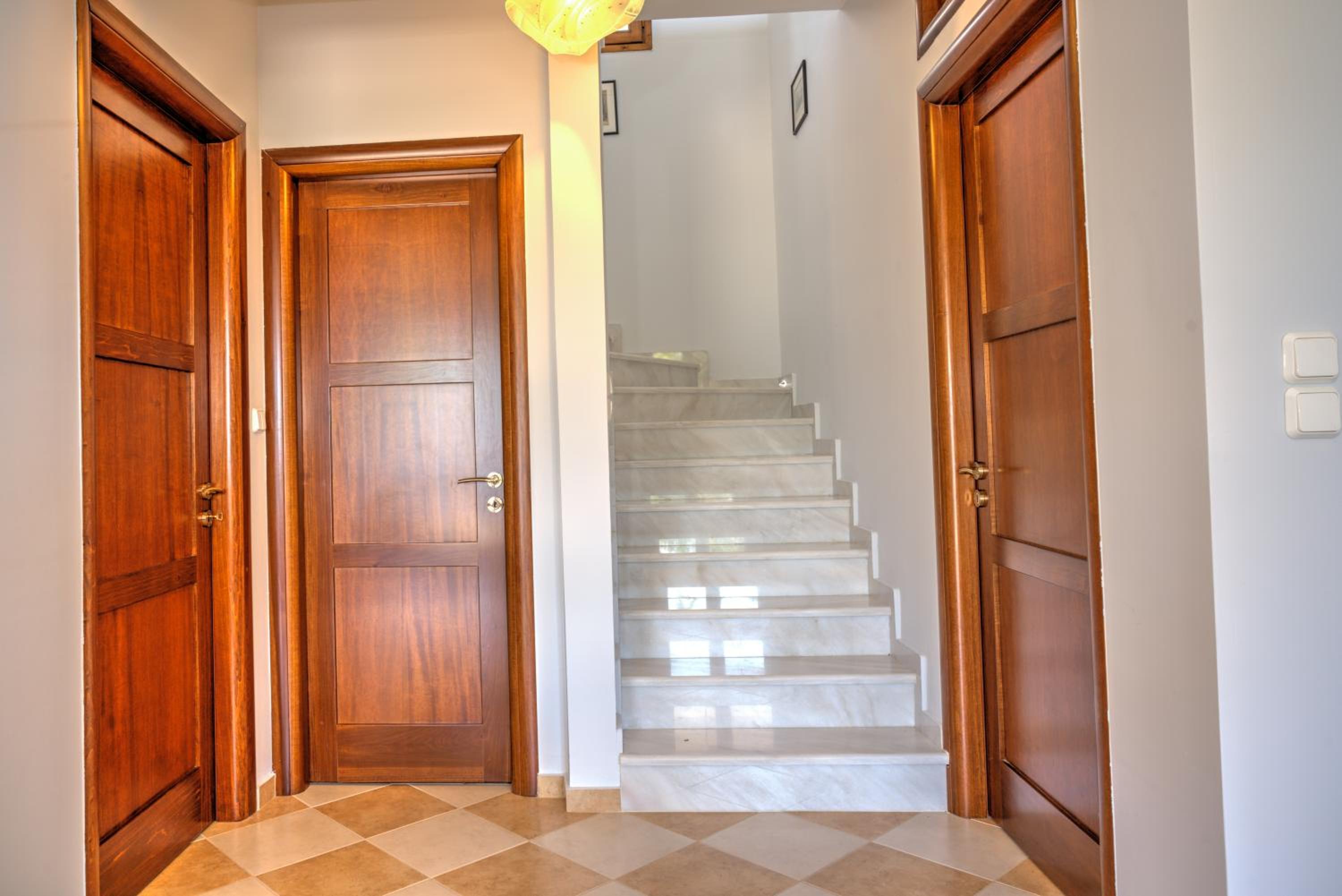 Villa photo 2