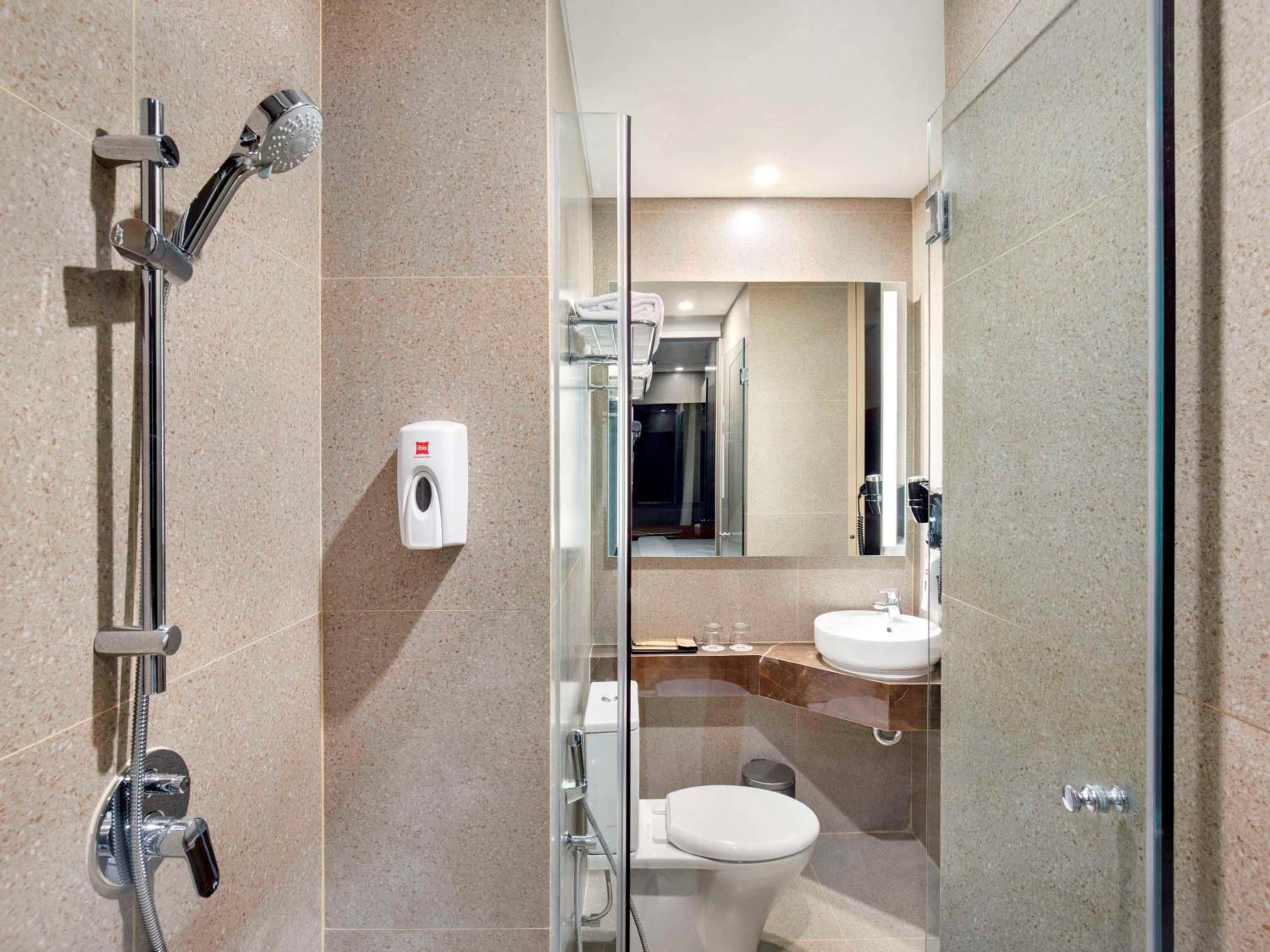 Standard Large Double Room - Photo 6