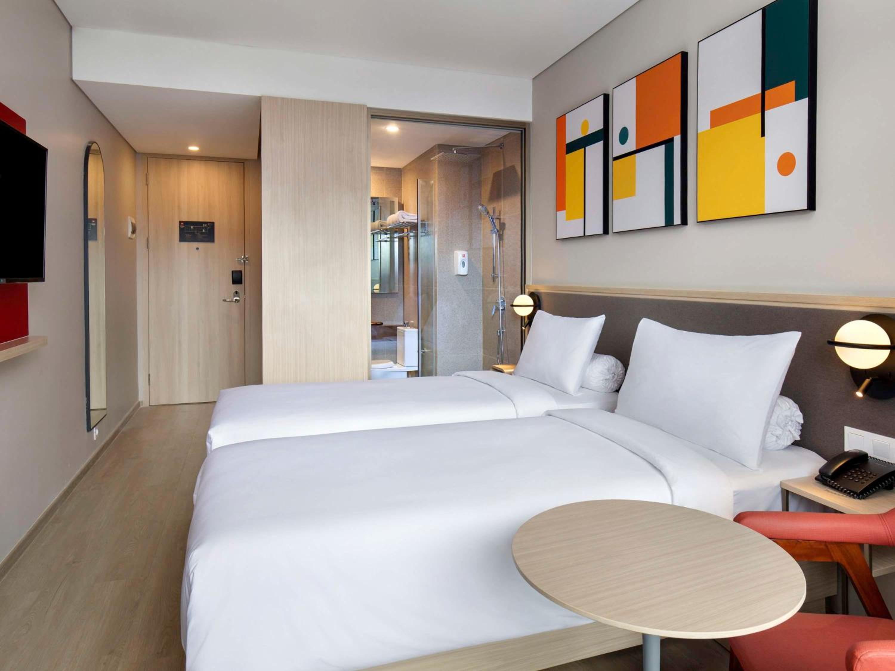 Standard Twin Room - Photo 1