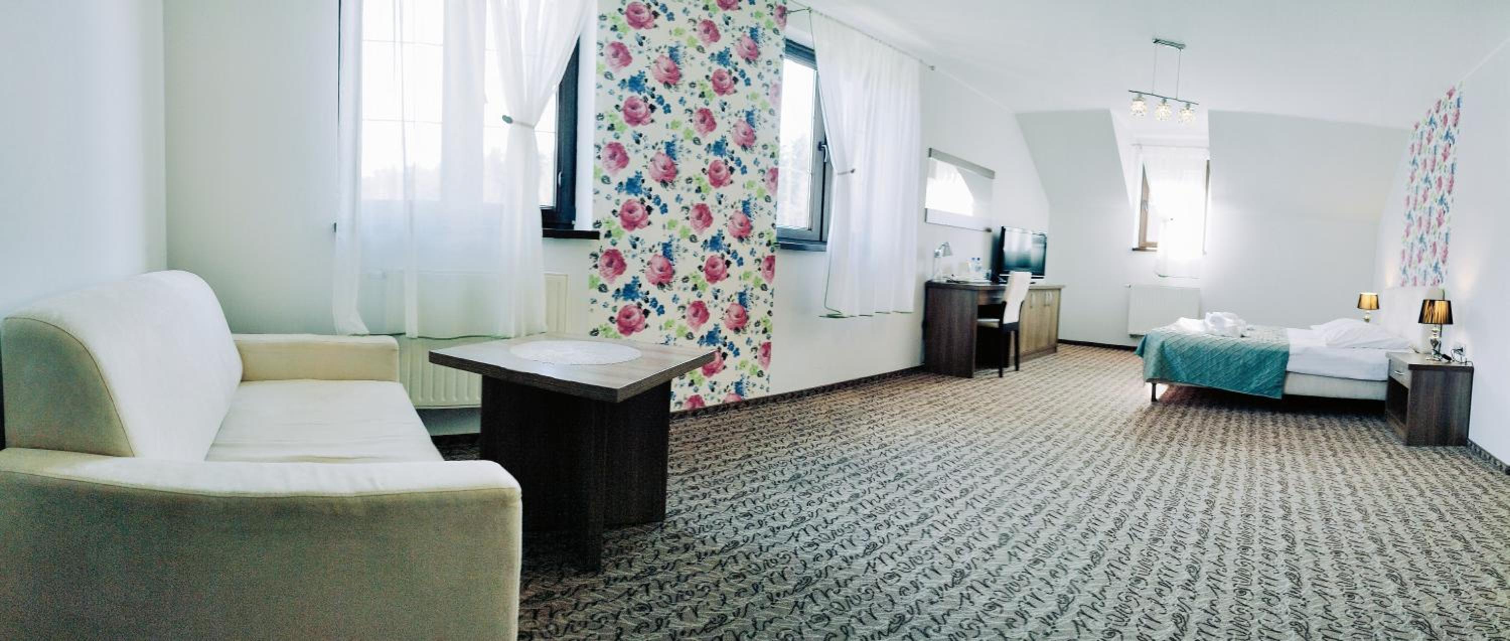 Deluxe Double Room photo 3