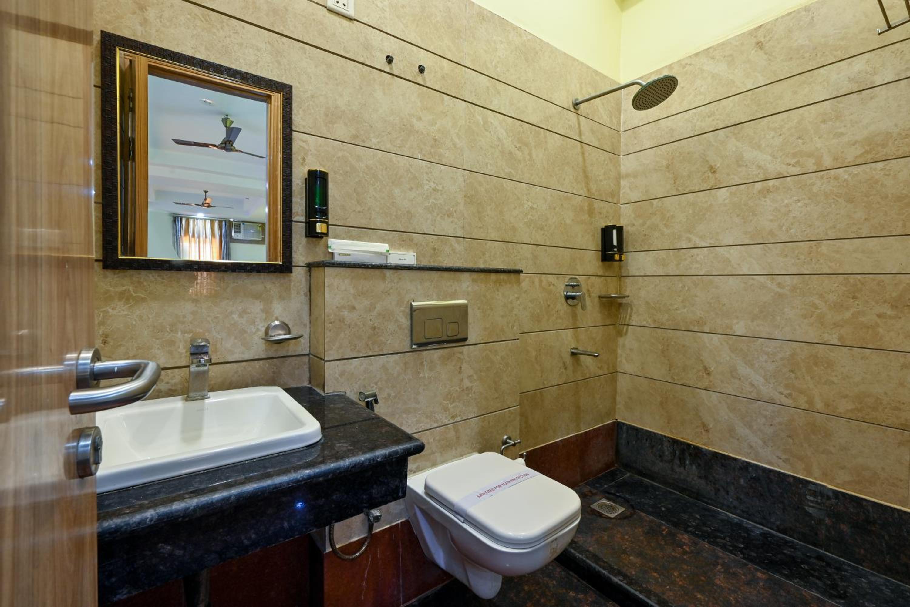 Family Suite - Photo 8