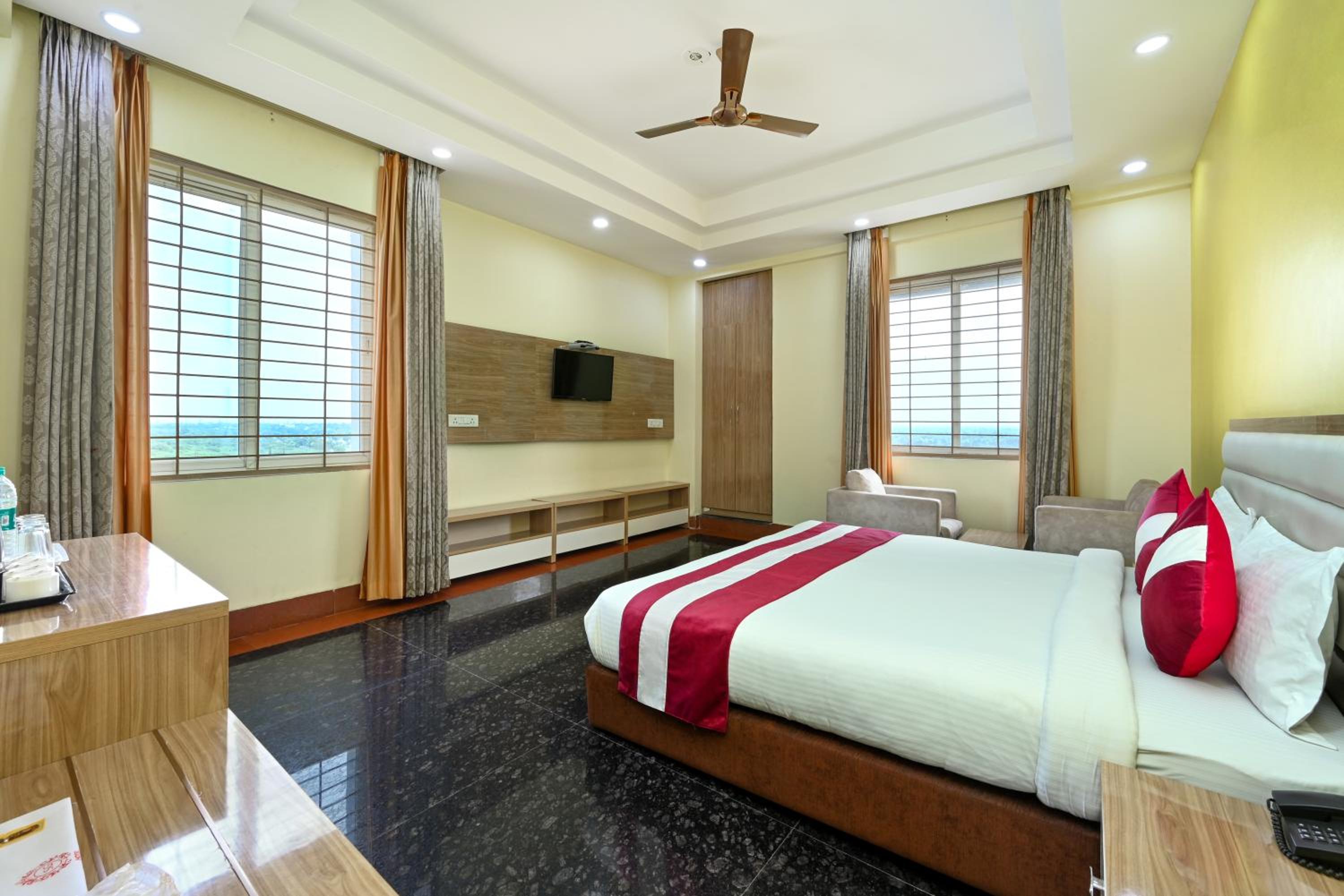 Family Suite - Photo 16