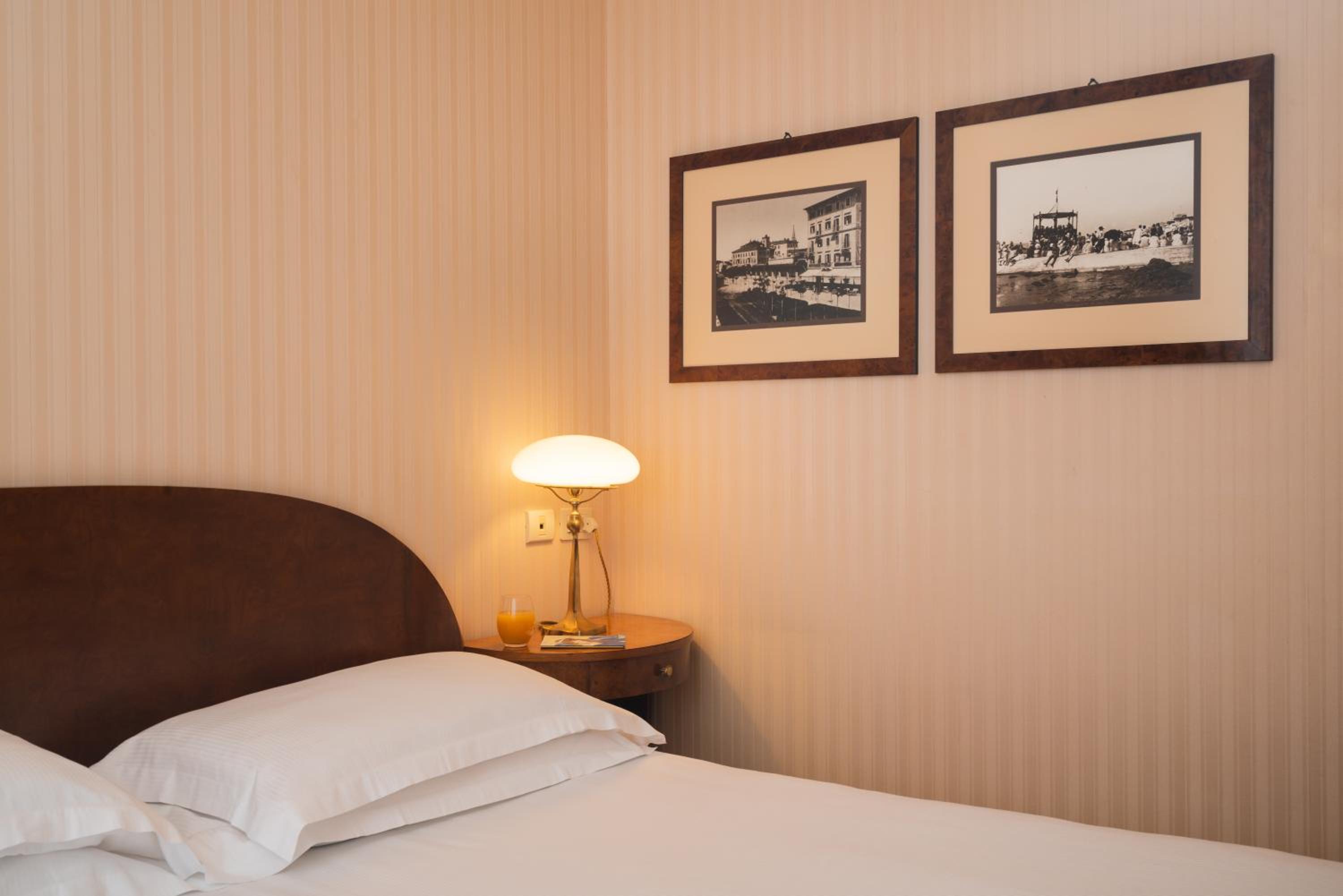 Standard Double or Twin Room - Photo 2