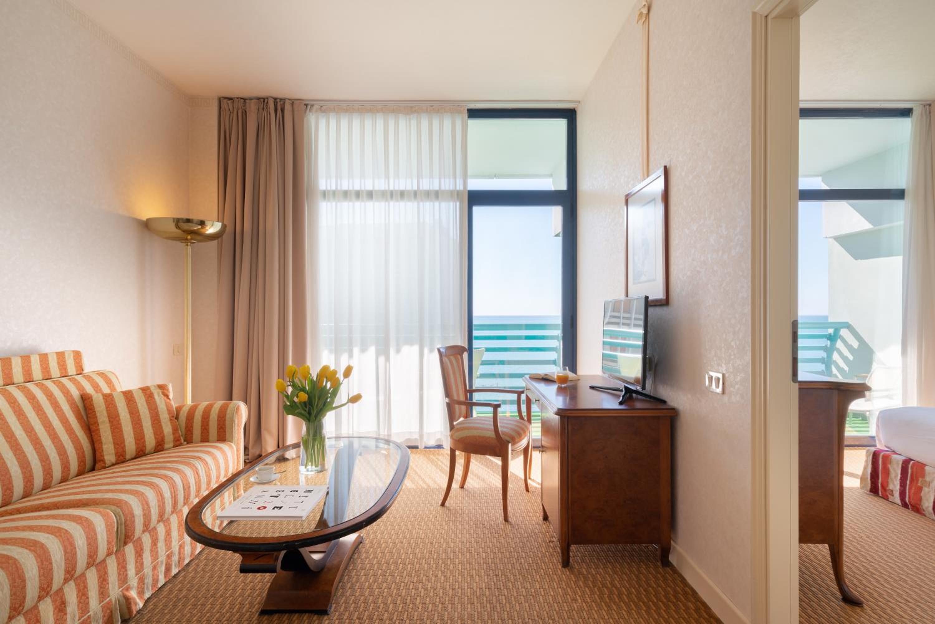 Superior Junior Suite Sea Side - Photo 7