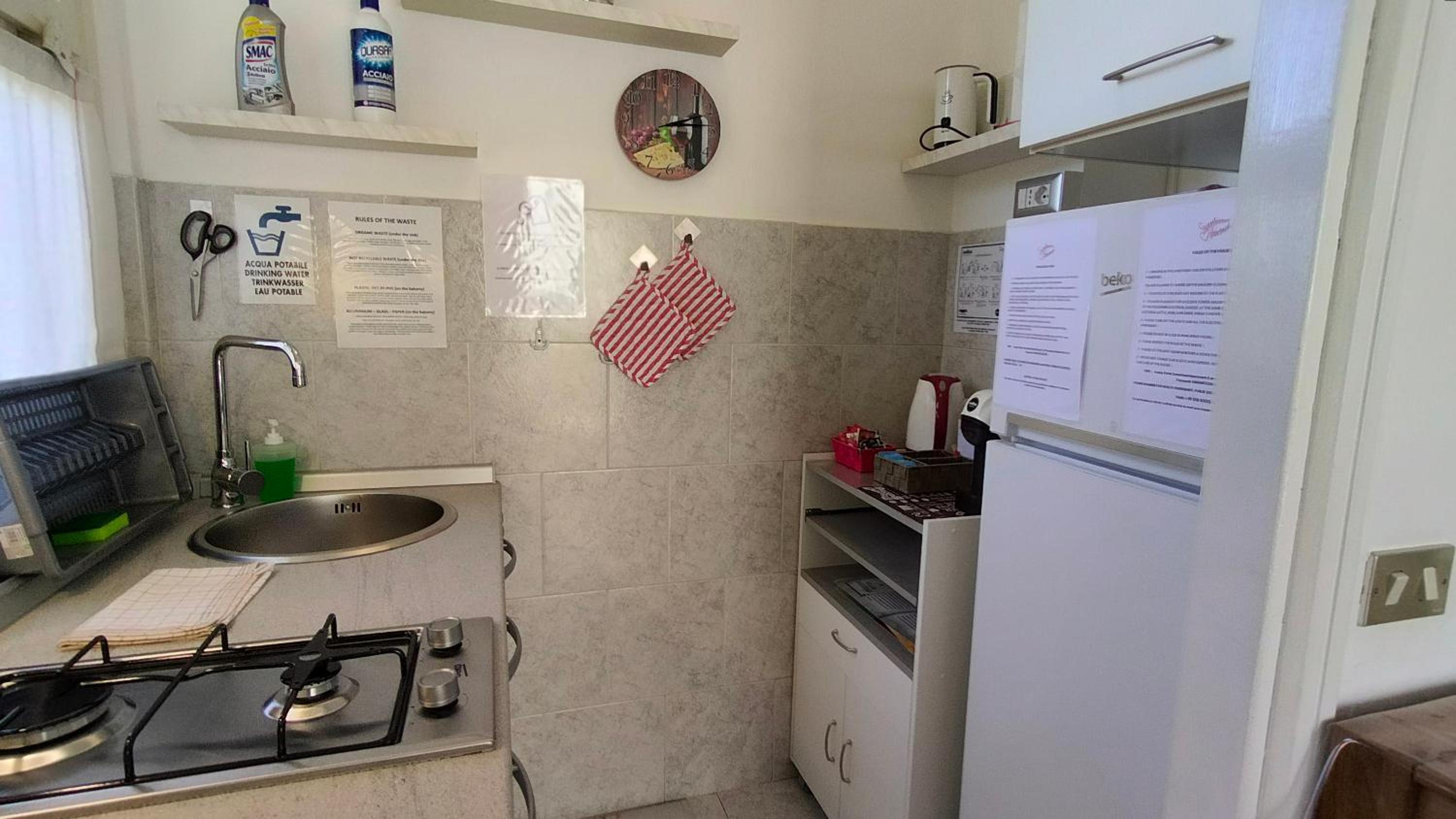 One-Bedroom Apartment - Photo 21