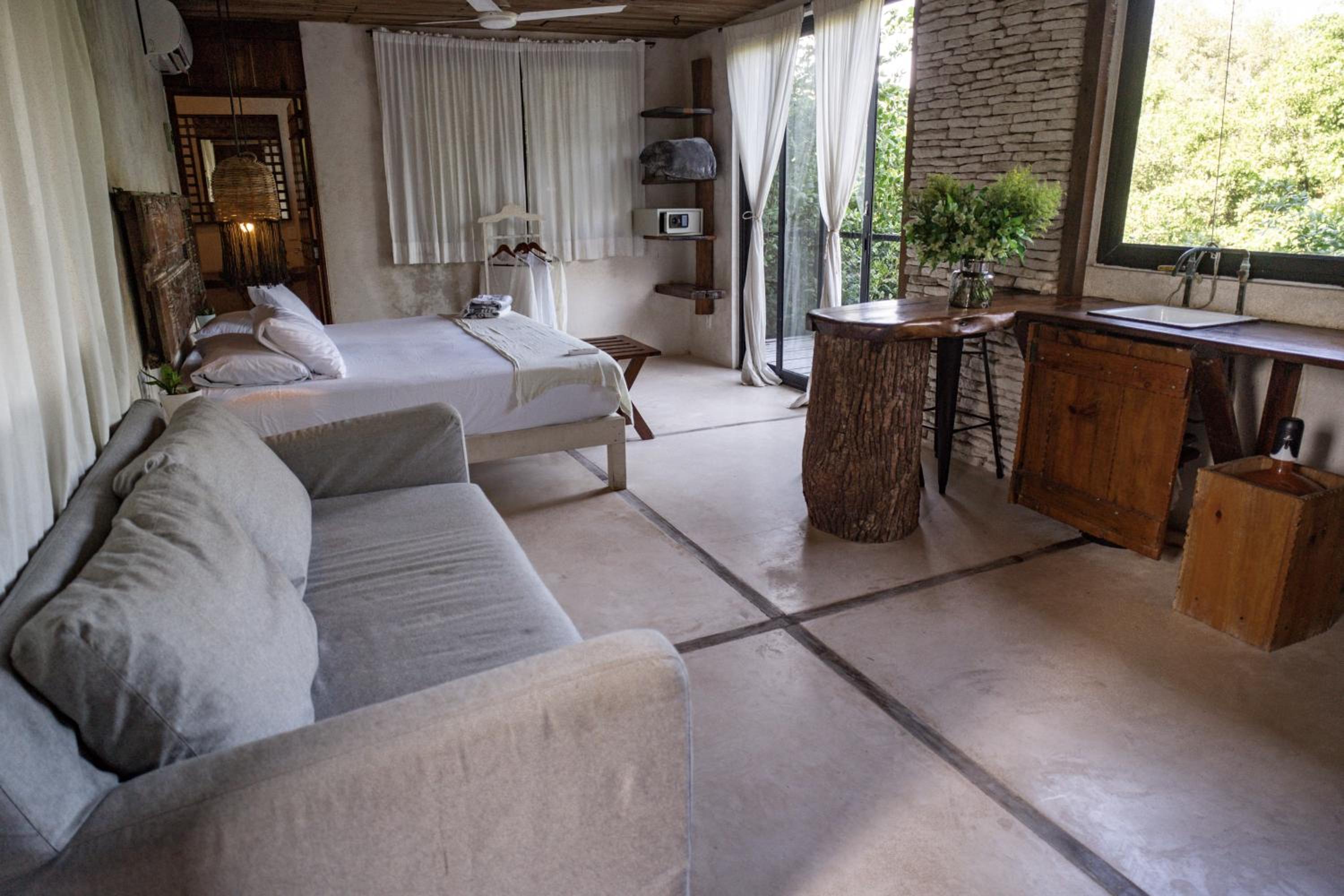 King Room with Terrace and Jungle View - Photo 27