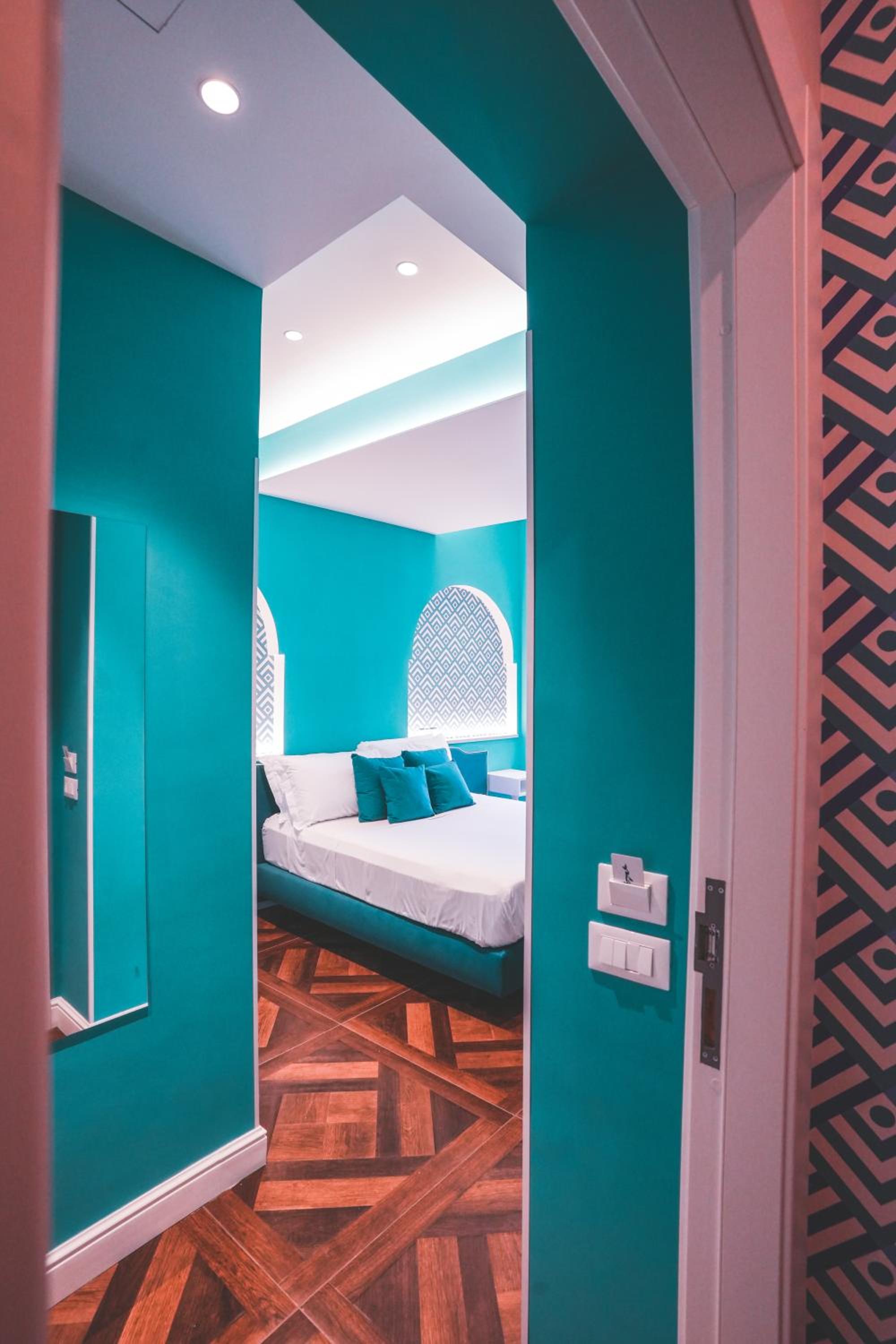 Double or Twin Room - Photo 17