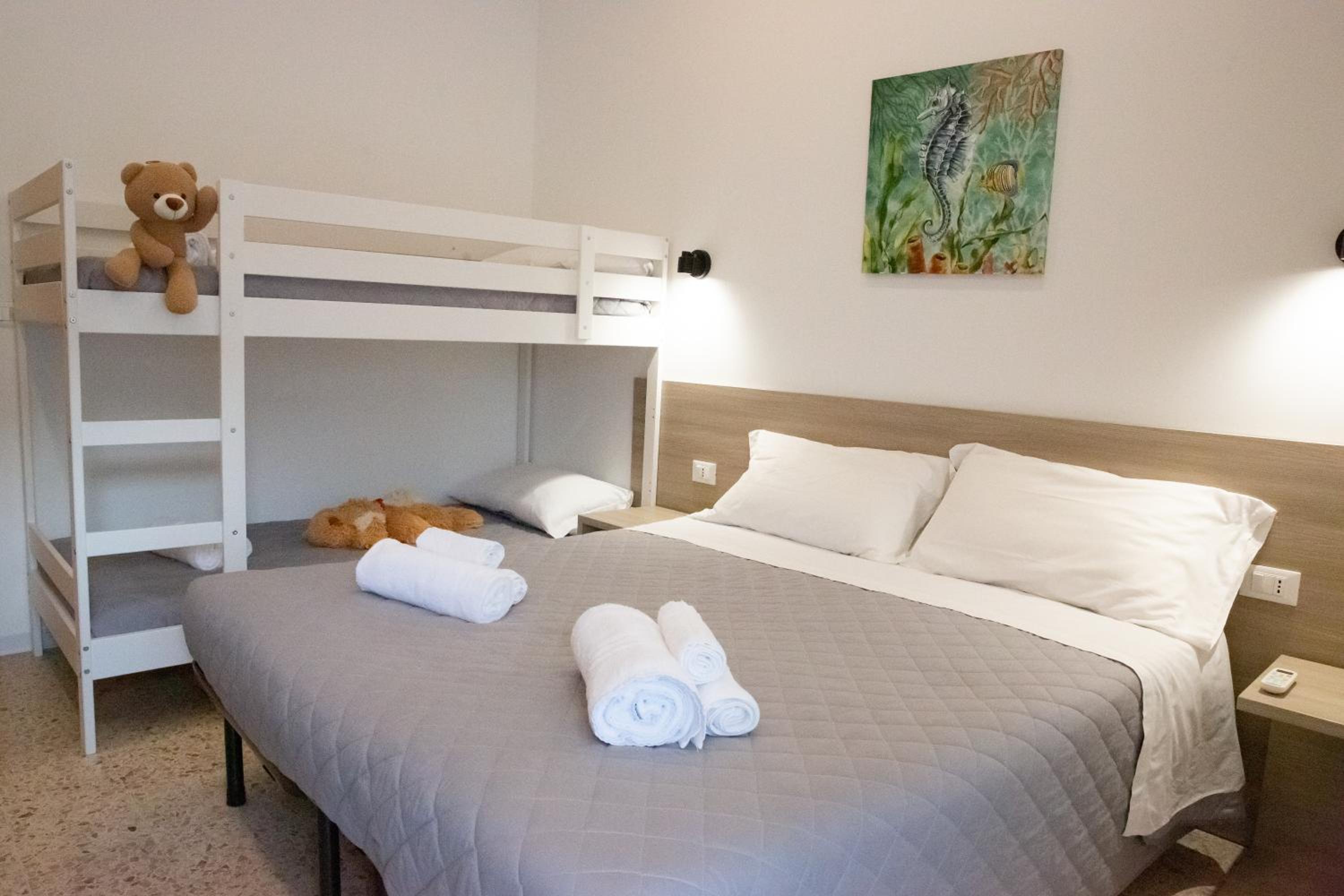 Standard Quadruple Room
