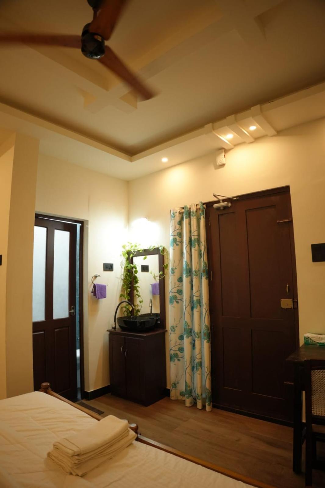 Double Room with Balcony photo 3