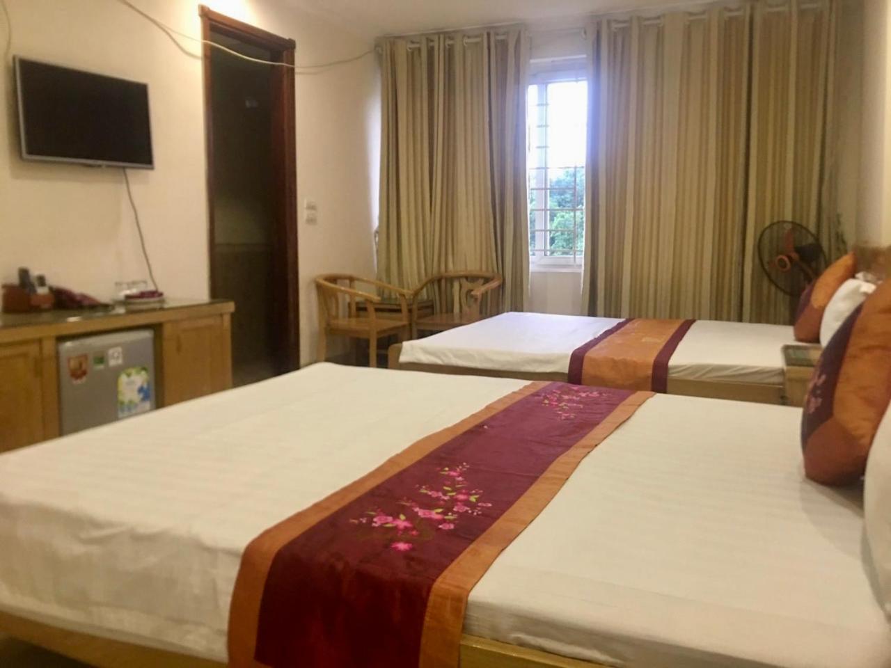 Standard Queen Room