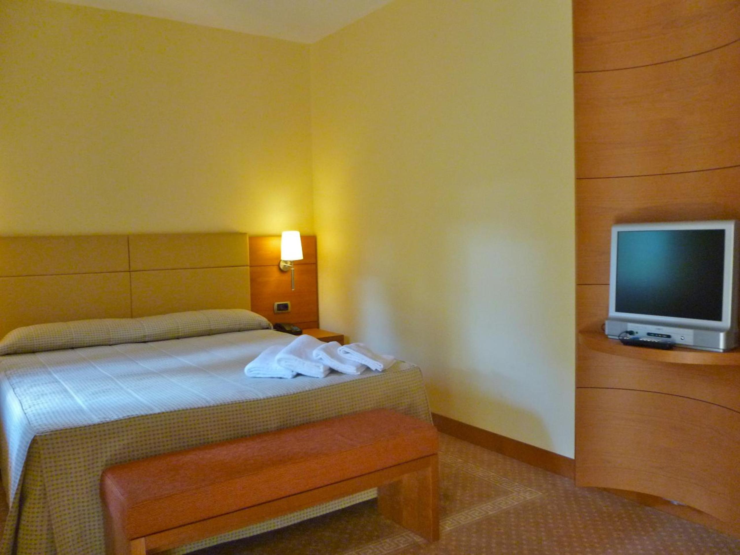 Superior Double Room - Photo 4