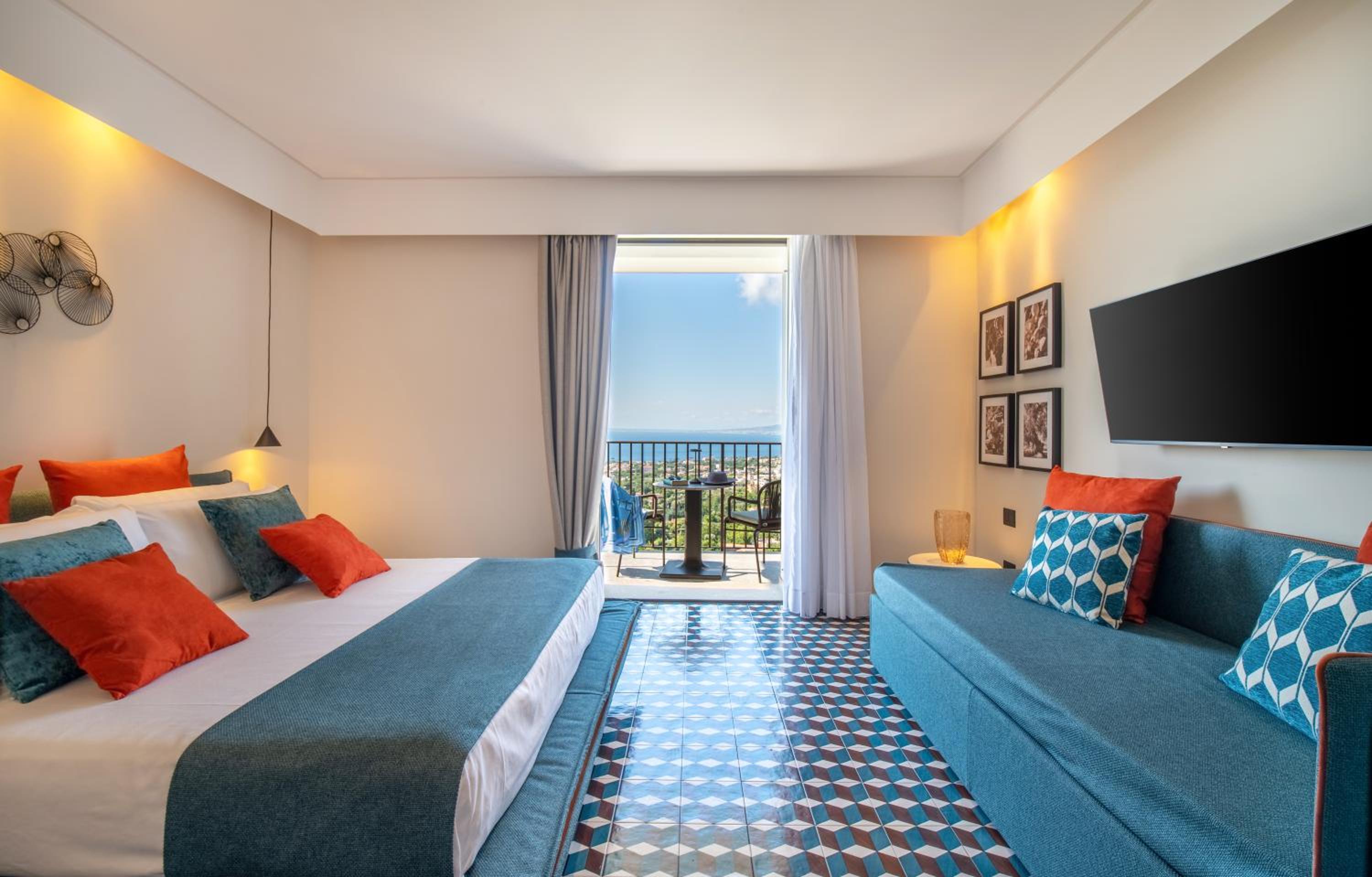 Superior Triple Room with Sea View