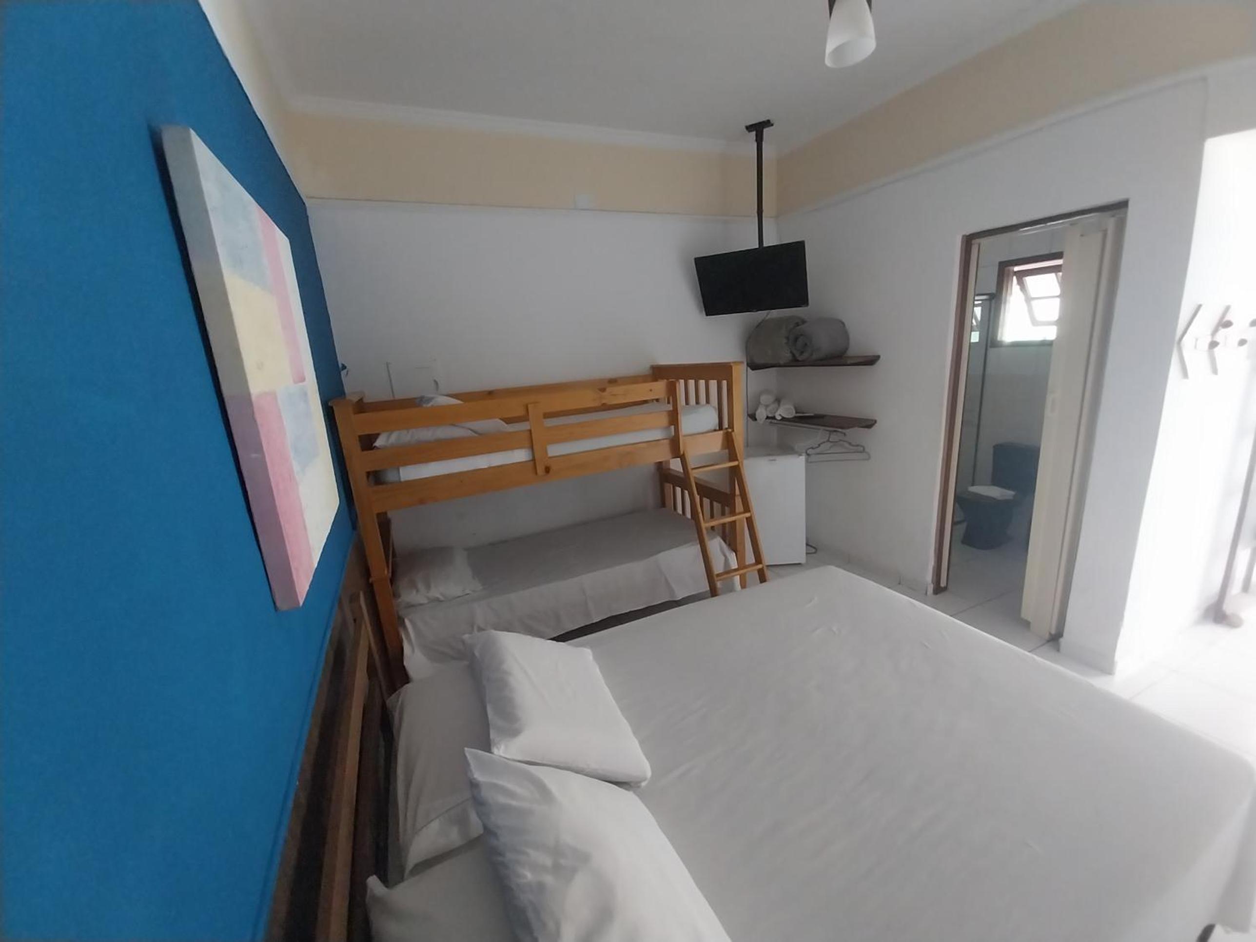 Standard Family Room - Photo 2