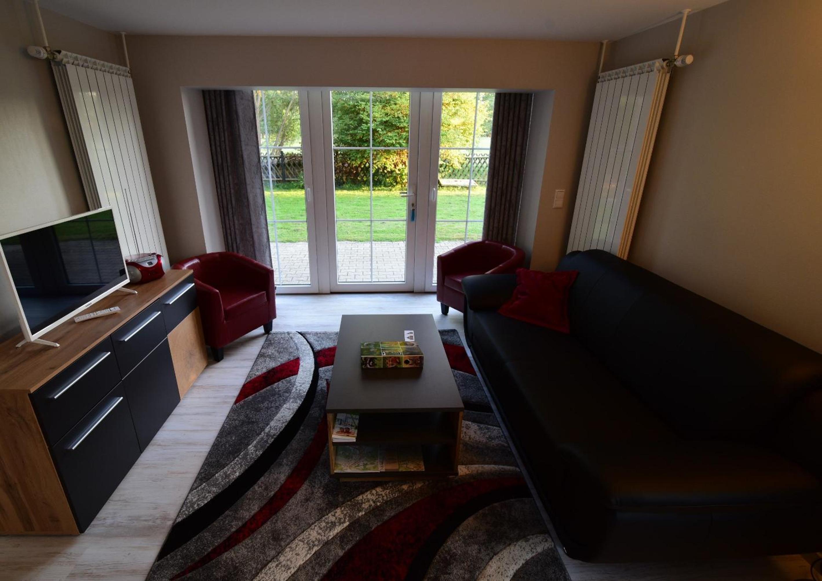 Two-Bedroom House photo 2