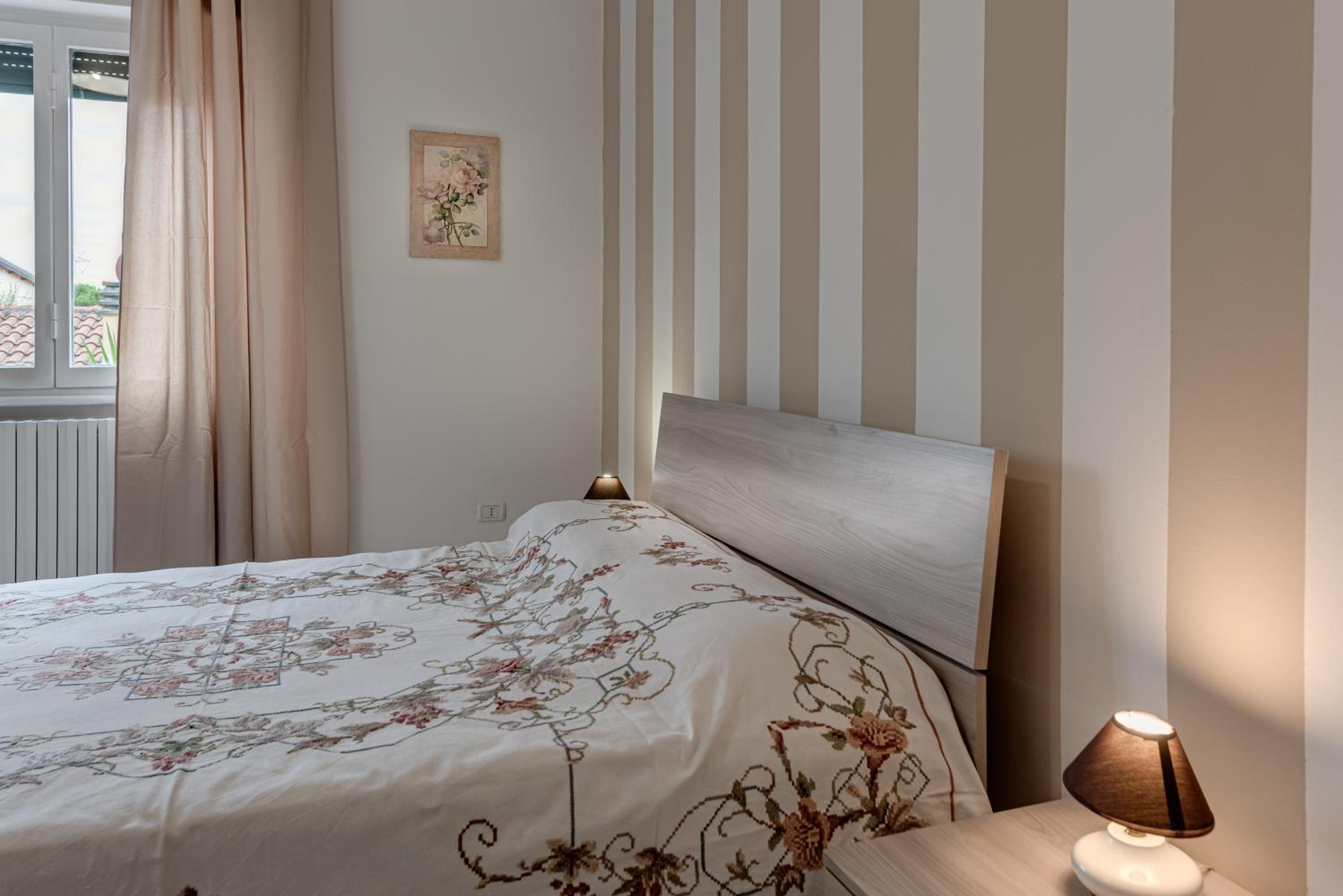 One-Bedroom Apartment with Garden