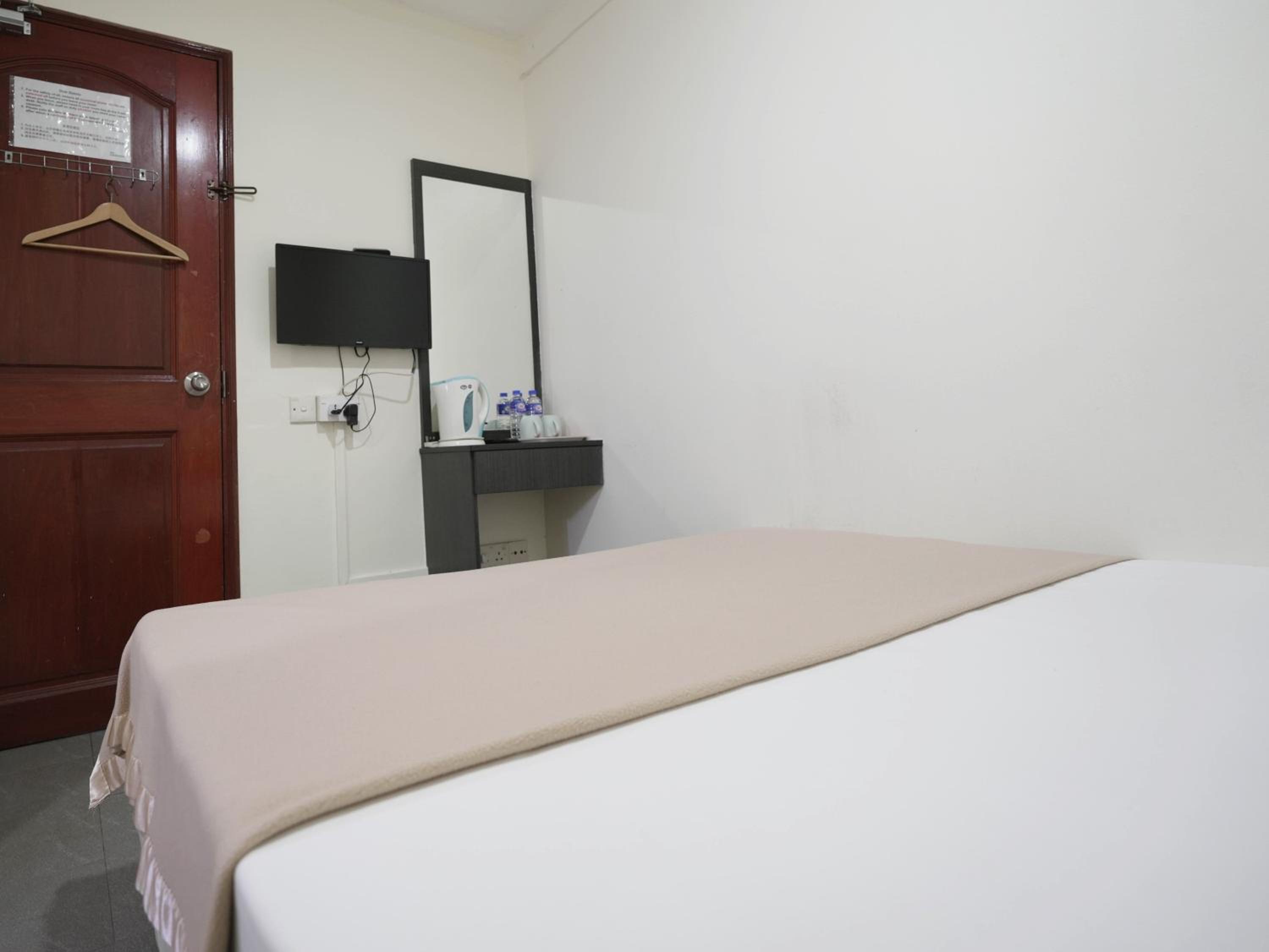 Standard Double Room photo 2