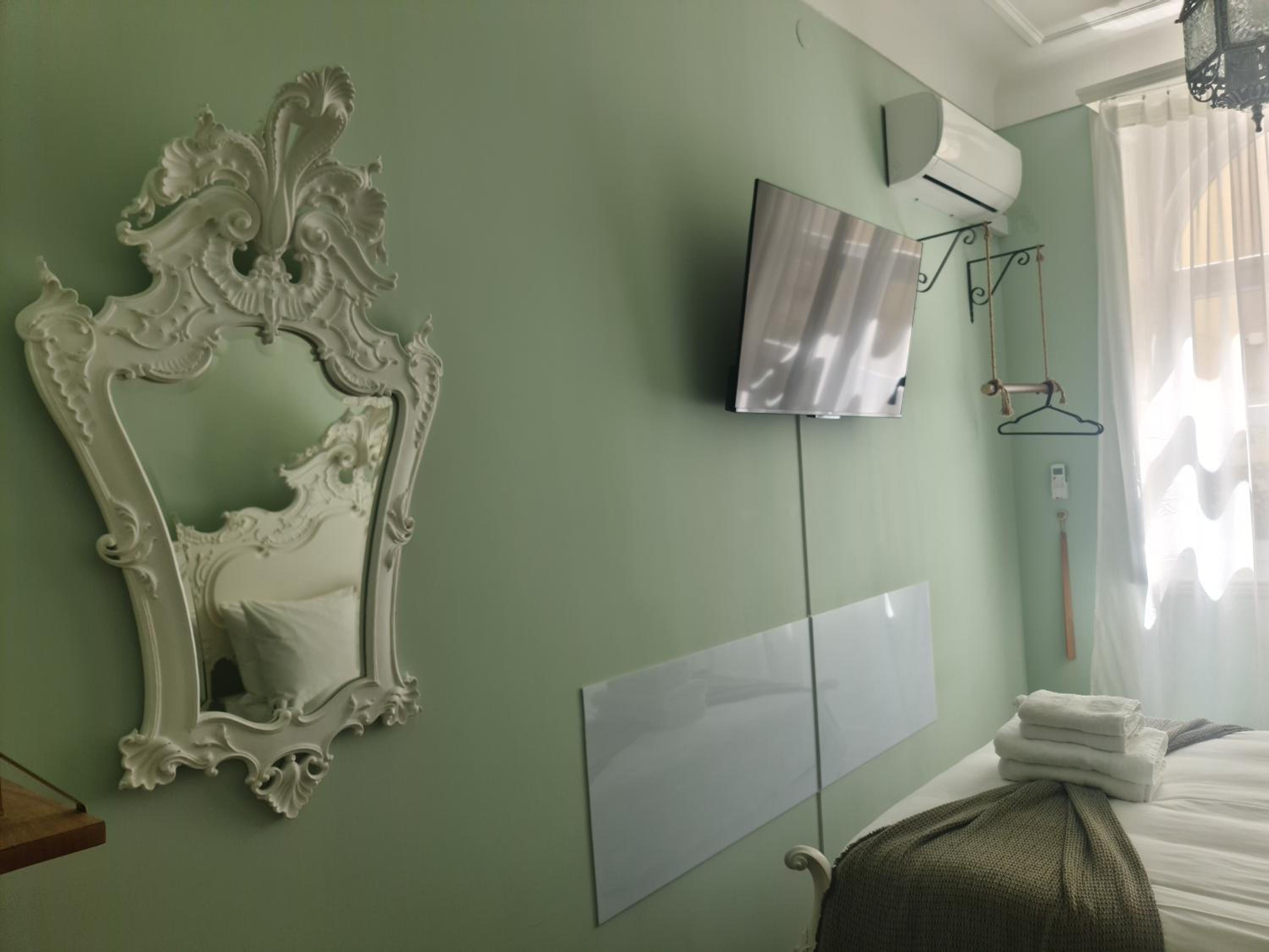 Superior Double Room - Photo 14