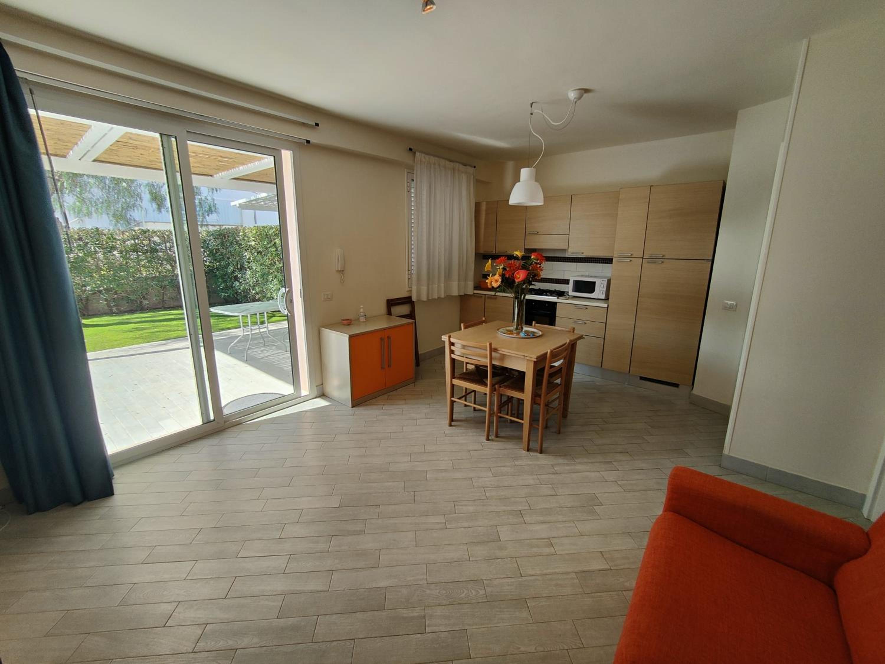 Three-Bedroom House photo 3