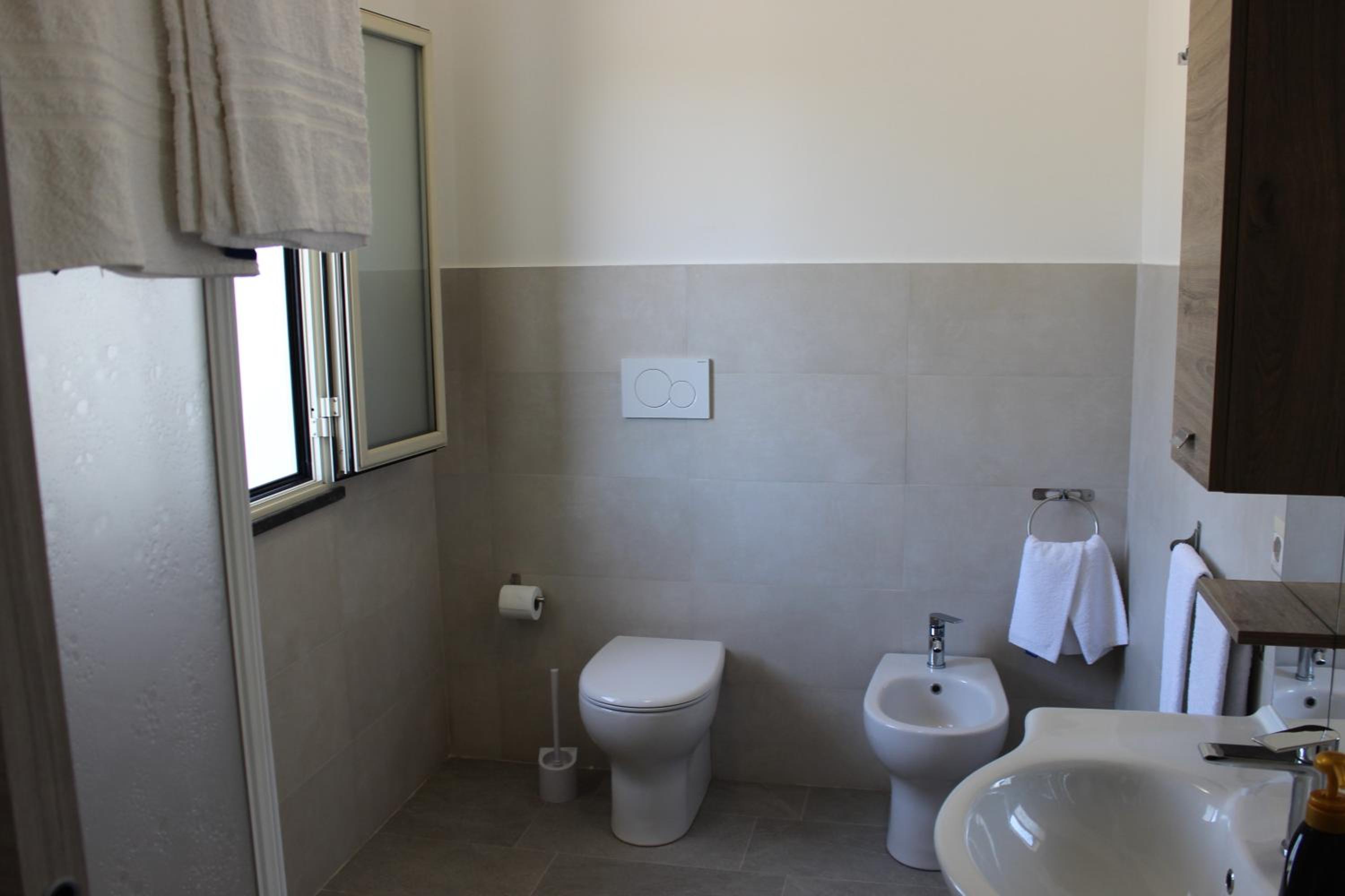 One-Bedroom House photo 2