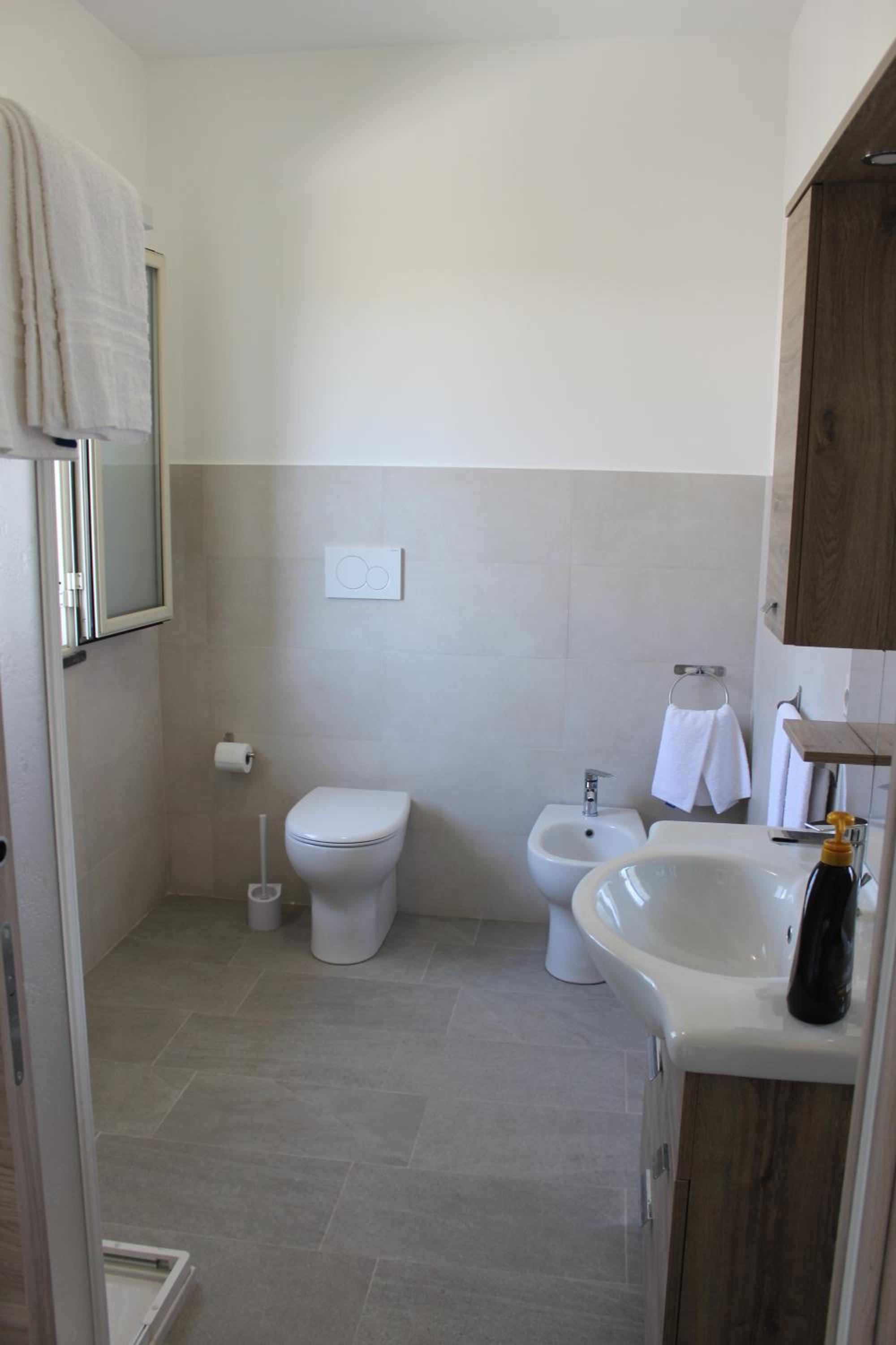 One-Bedroom House photo 3