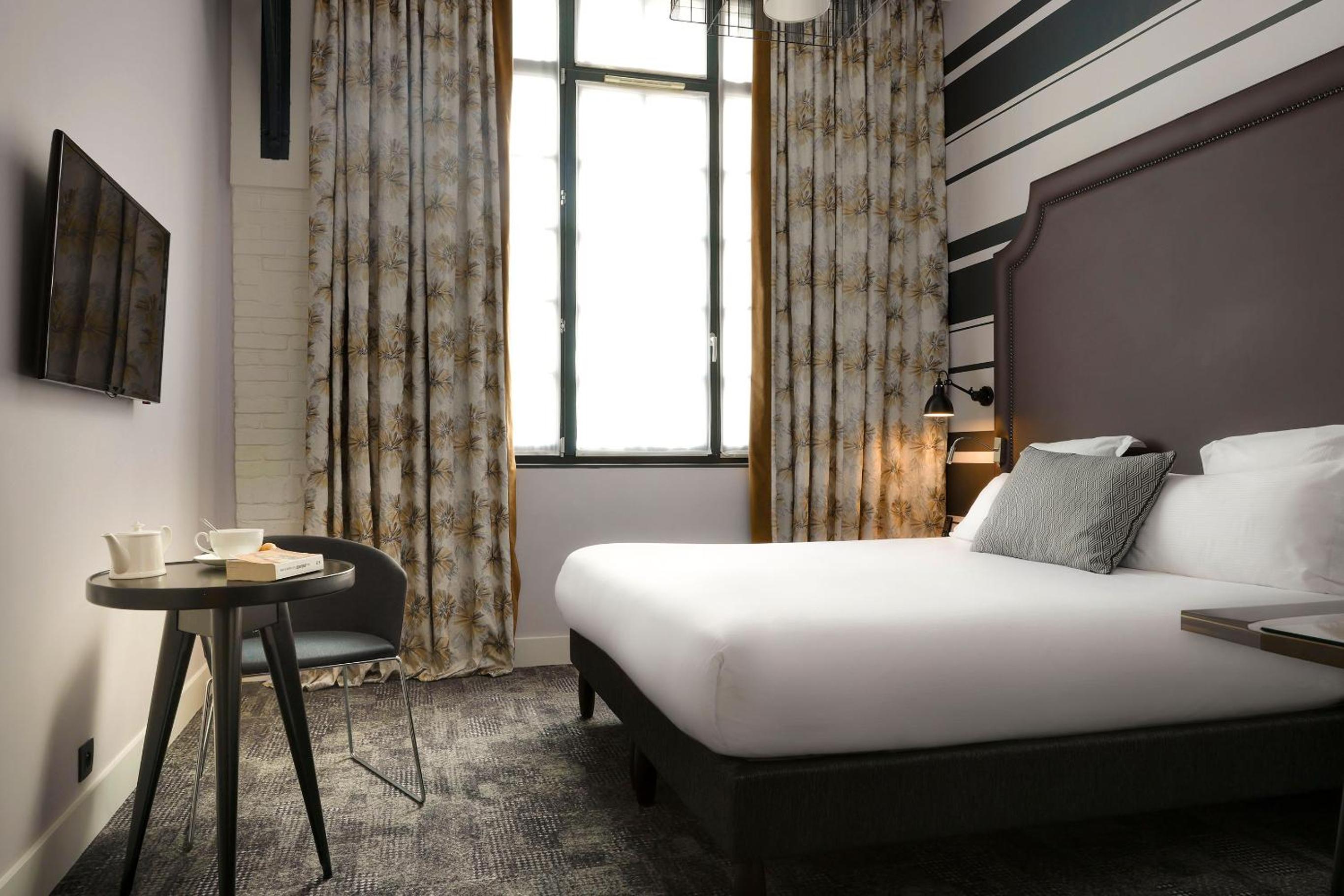 Superior Double or Twin Room photo 2