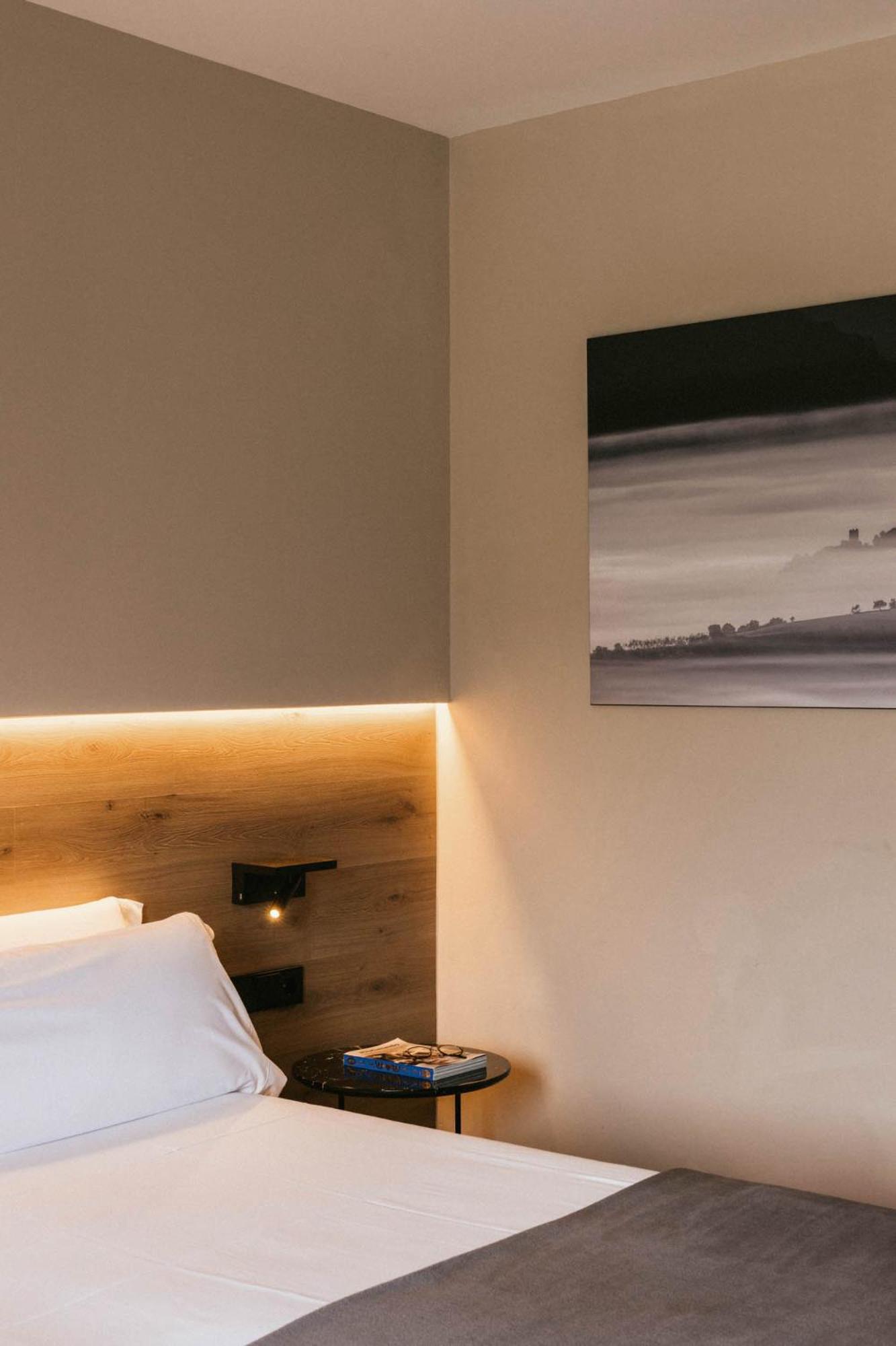 Deluxe Double or Twin Room photo 3