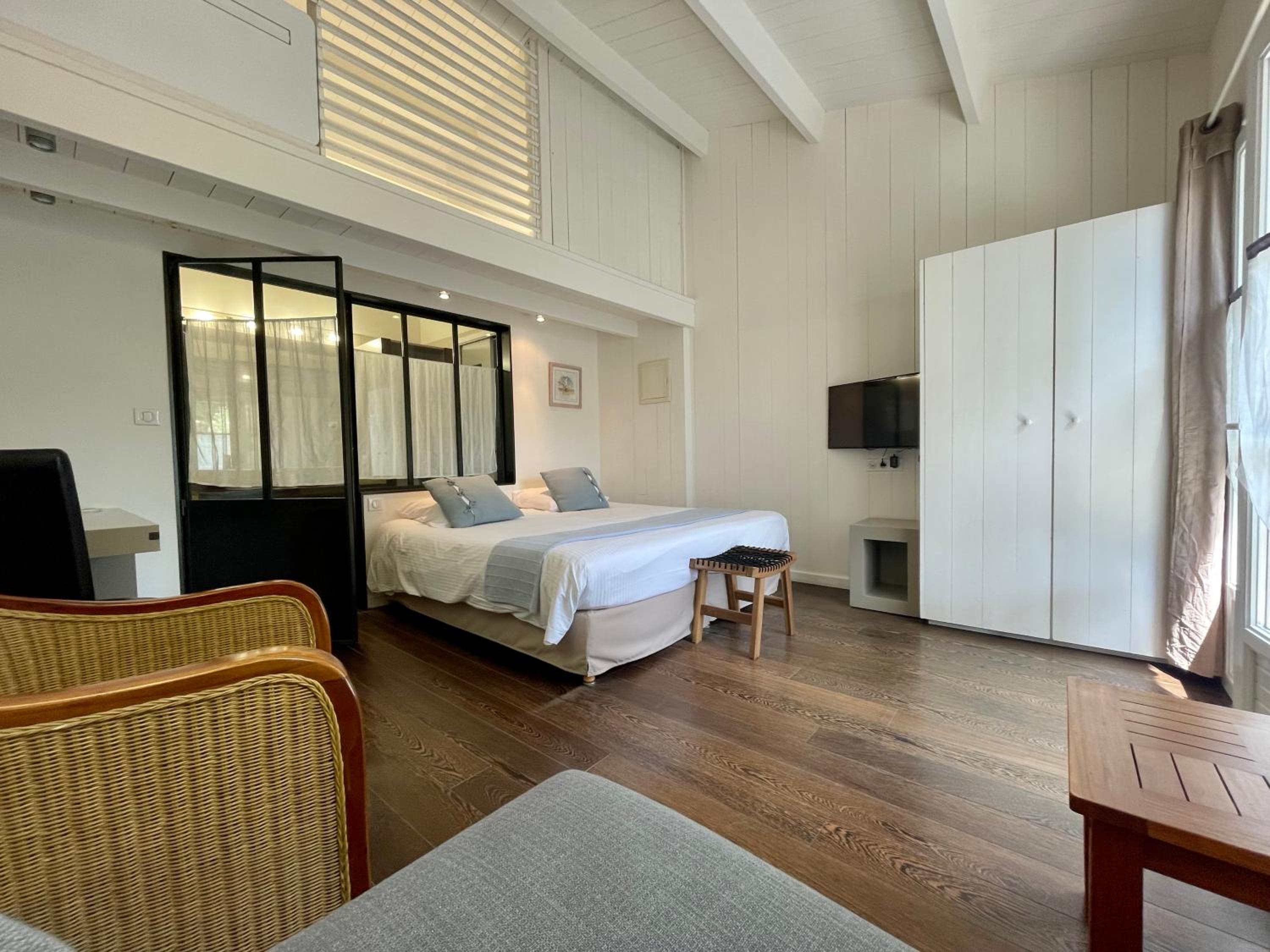 Double Comfort Room - Photo 1