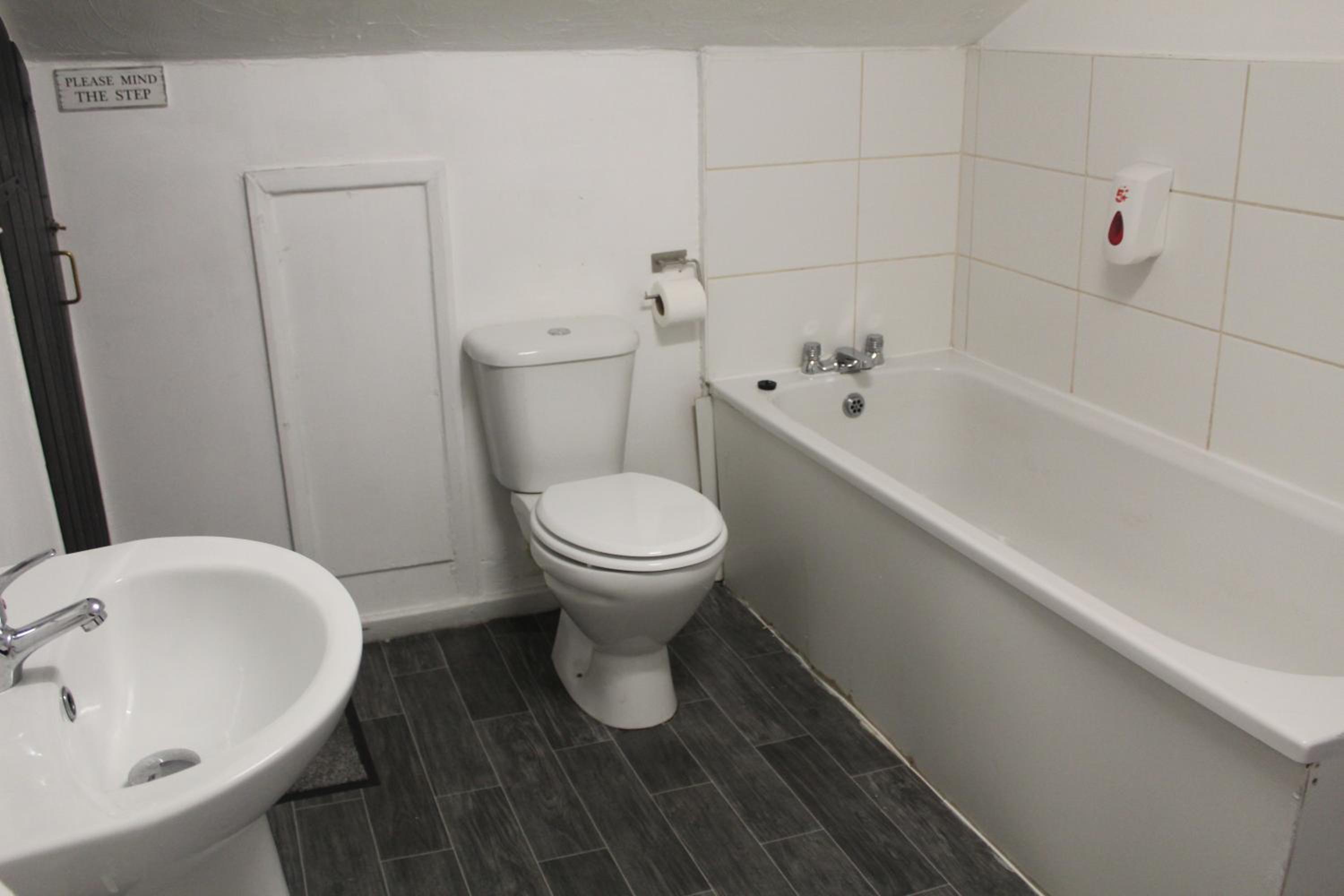 Apartment [Adults only] - Photo 5
