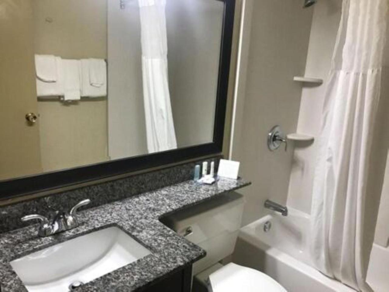 Double Room with Two Double Beds - Non-Smoking photo 2