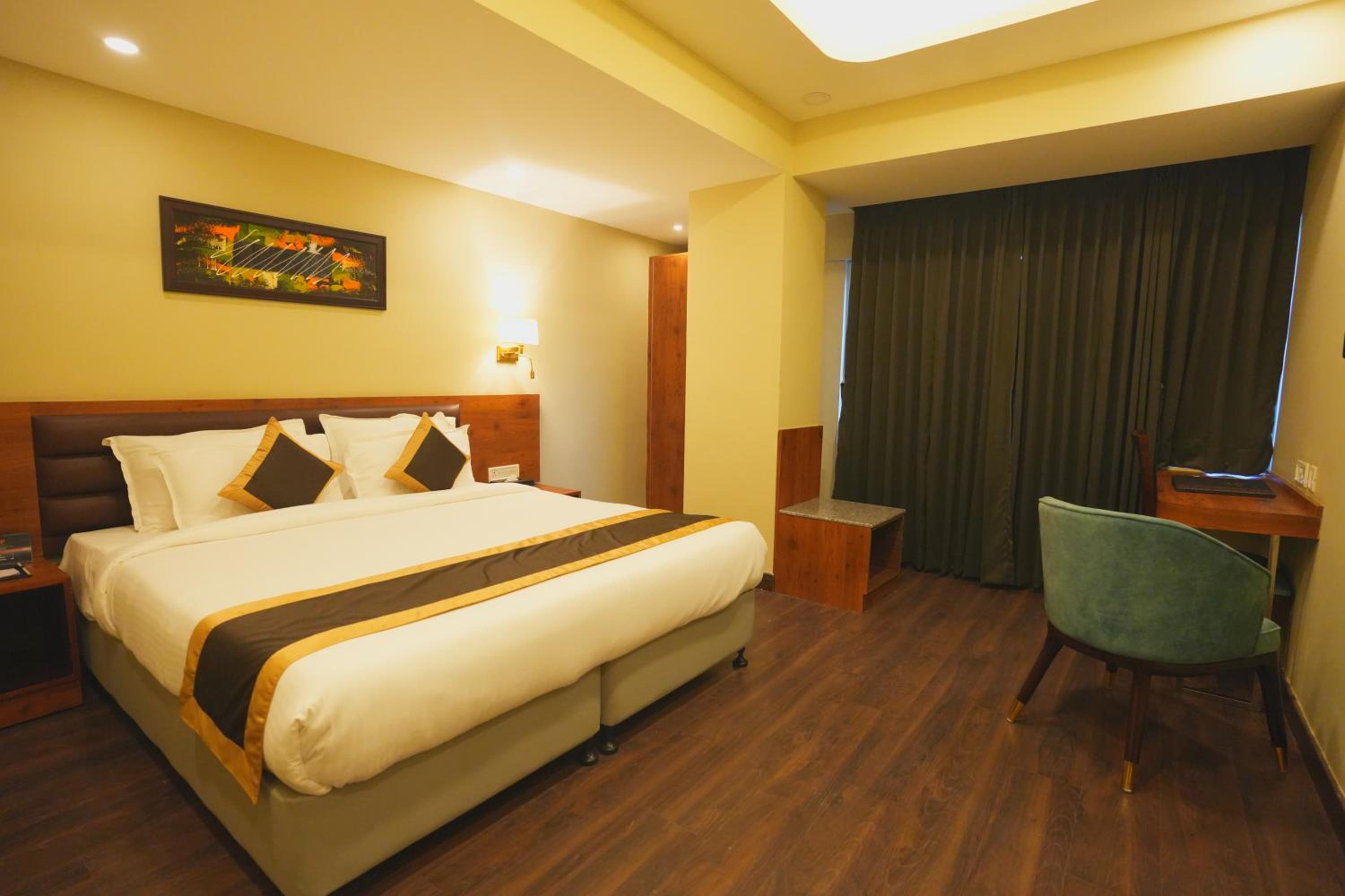 Deluxe Room - Photo 1