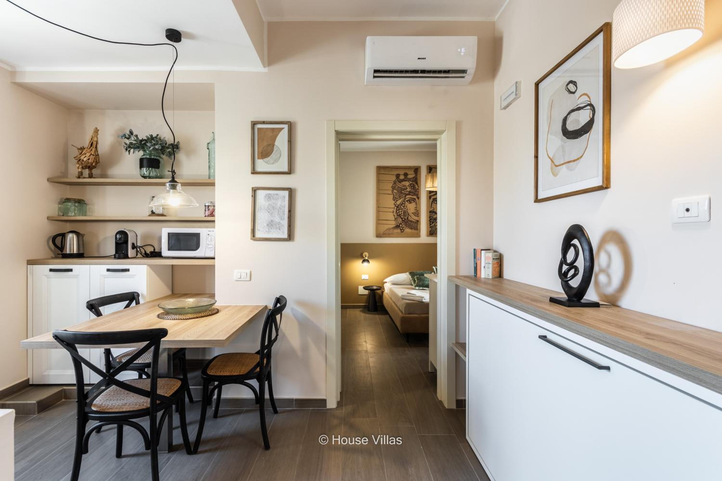 One-Bedroom Apartment