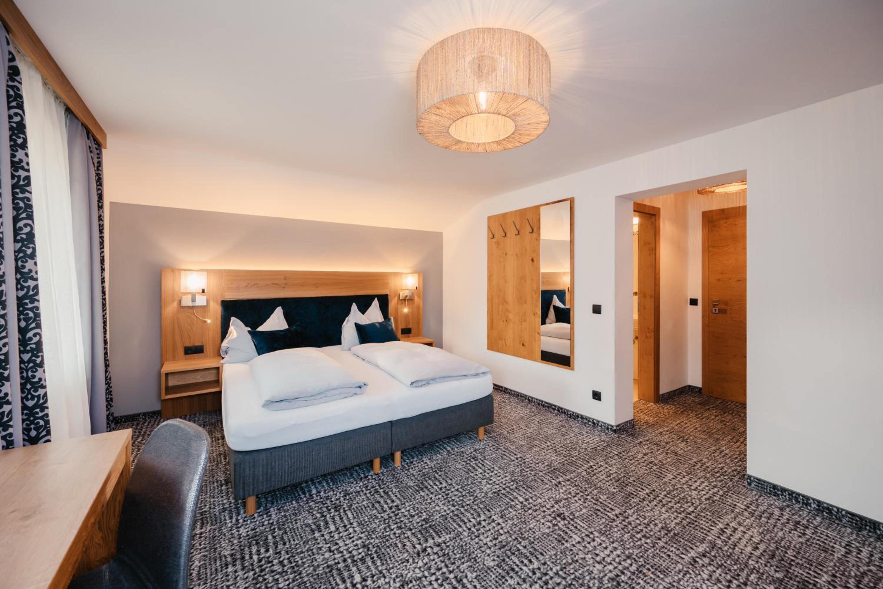 Triple Room with Balcony - Photo 6
