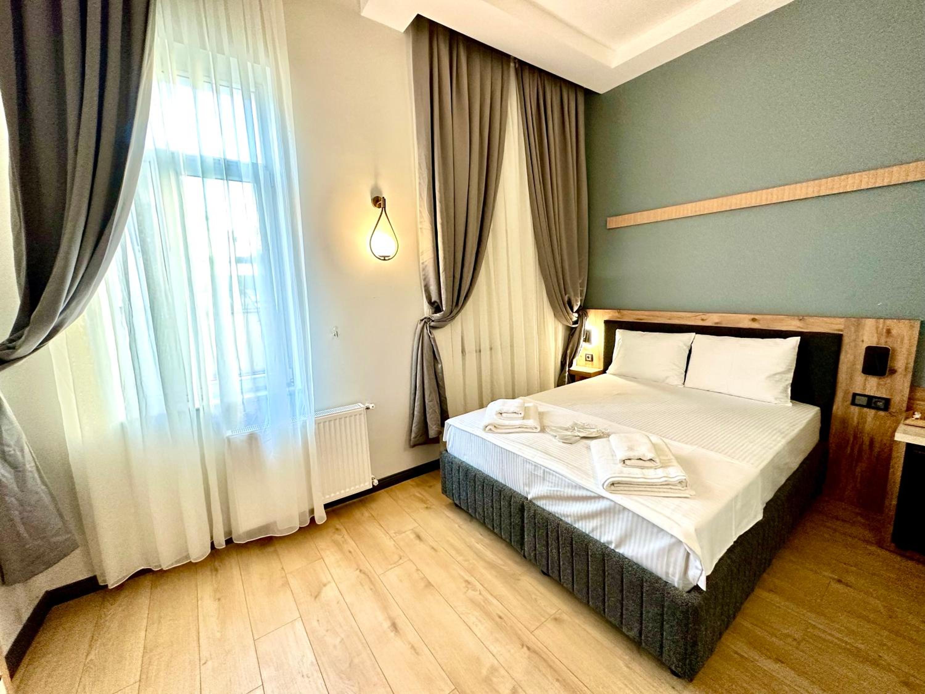Standard Double Room photo 2