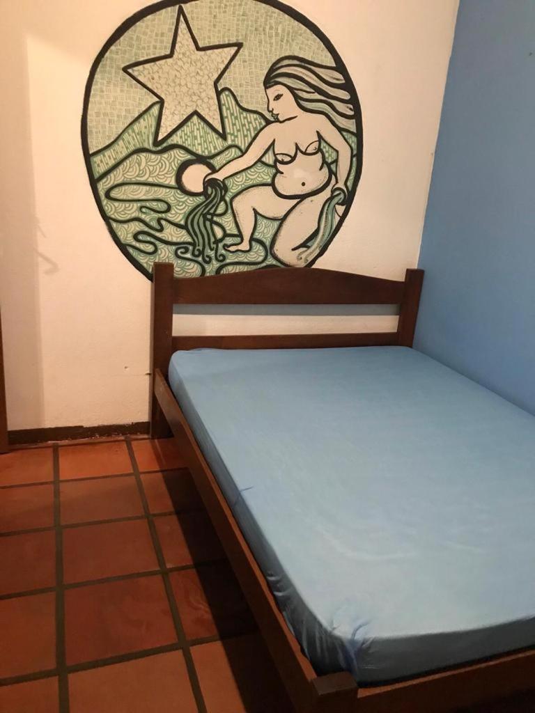 Basic Triple Room with Shared Bathroom