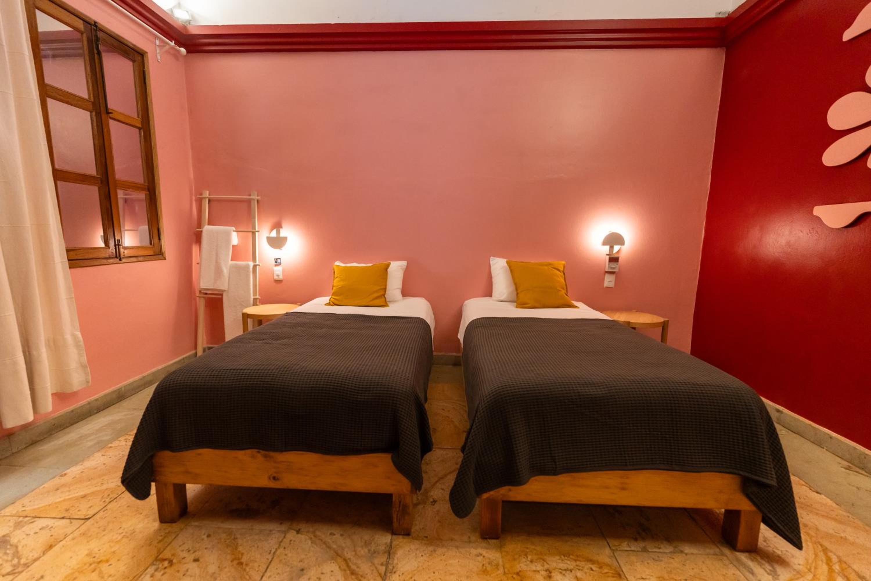 Superior Twin Room - Photo 3