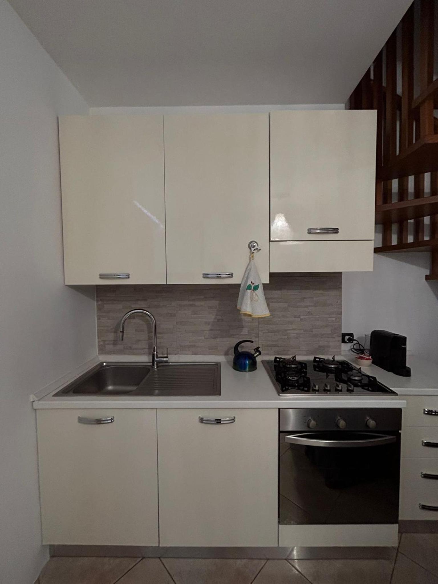 One-Bedroom Apartment - Photo 92