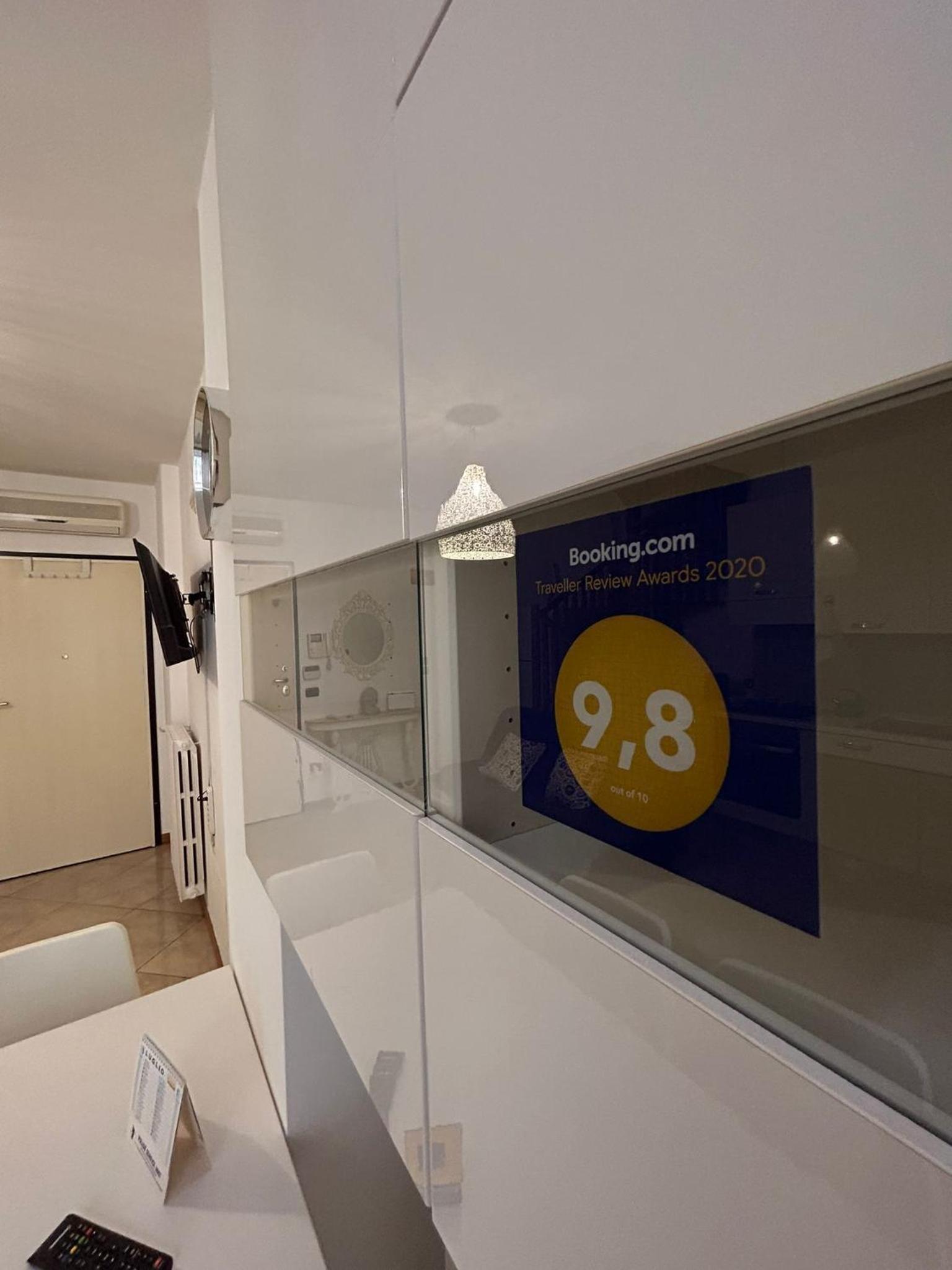 One-Bedroom Apartment - Photo 93