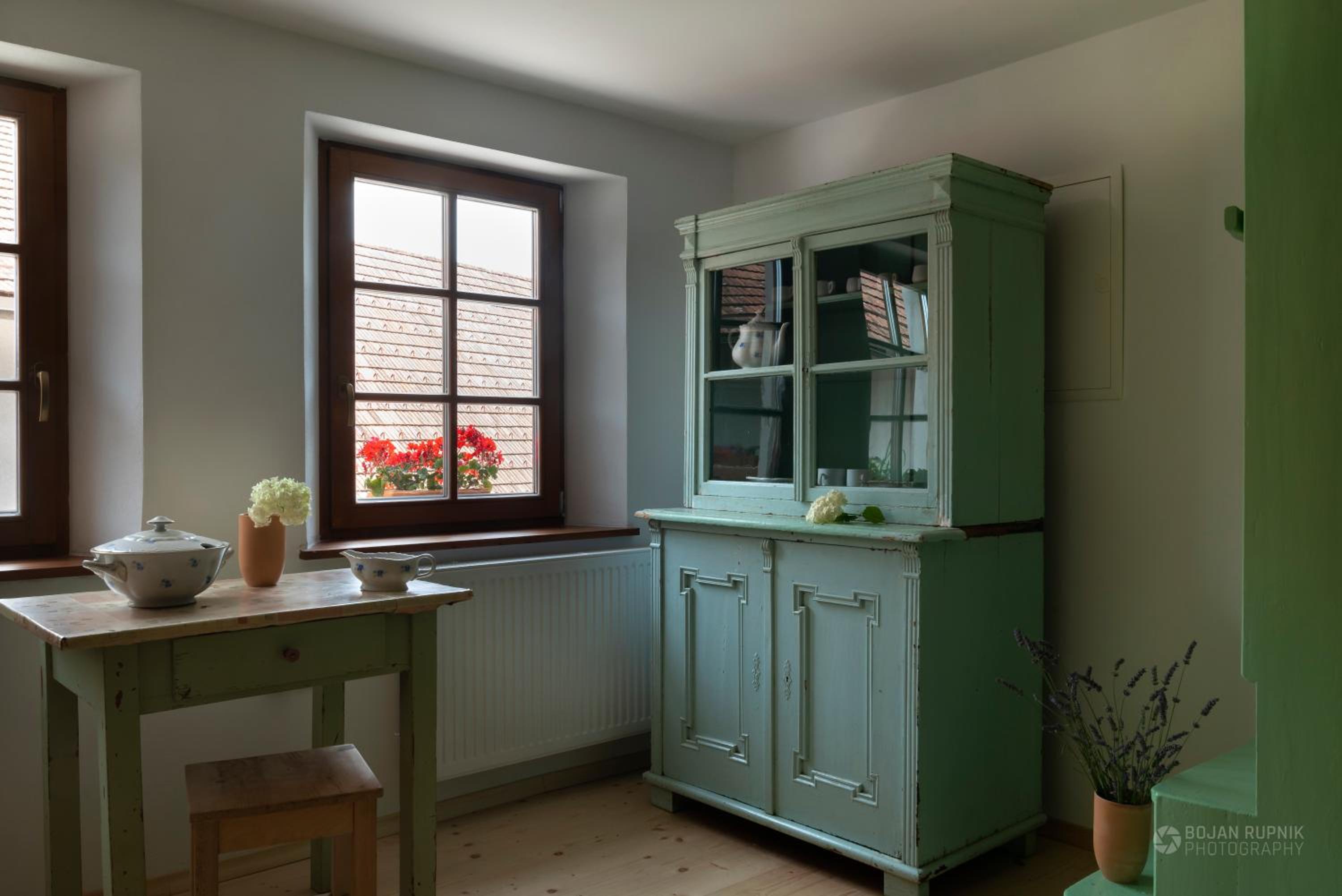 Three Bedroom Country House - Photo 19