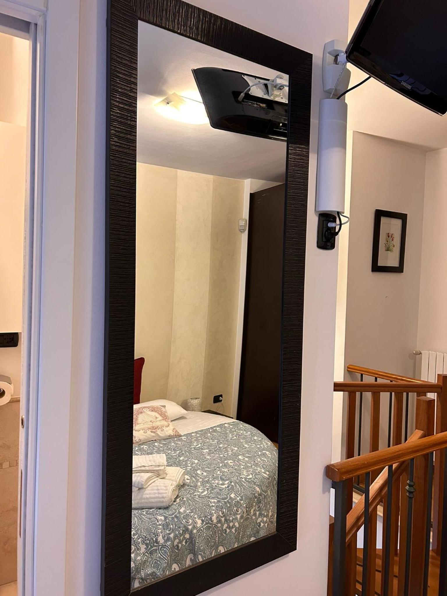 One-Bedroom Apartment - Photo 47