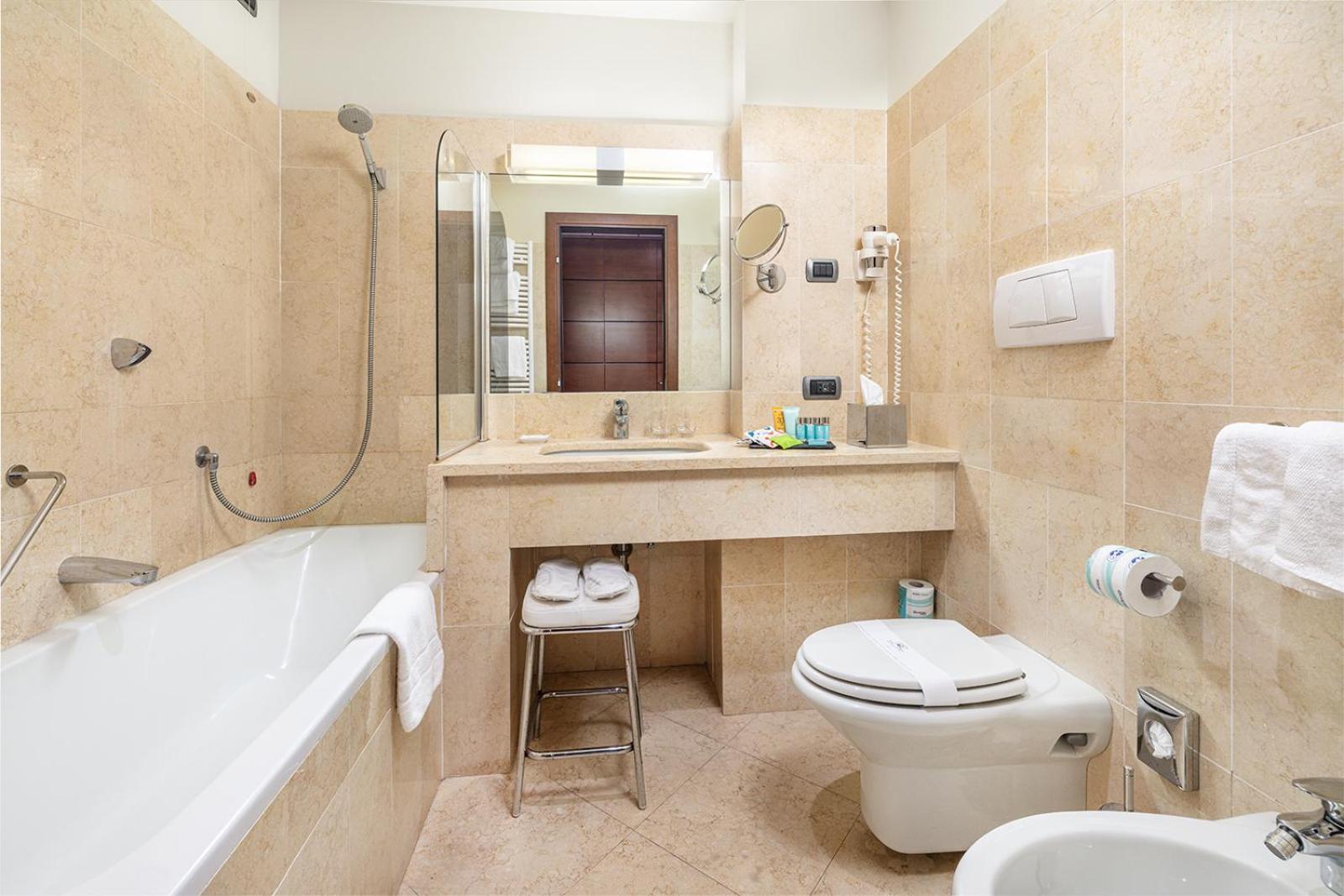 Junior Suite - Photo 5